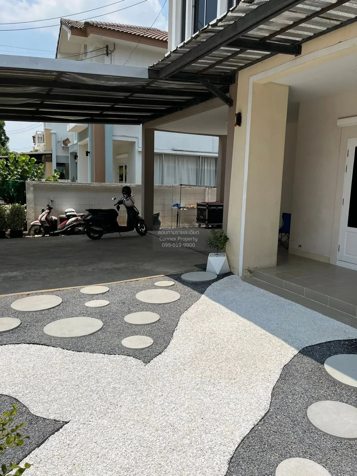 For Sale House , Neighborhome Watcharaphon , wide frontage , Sam 