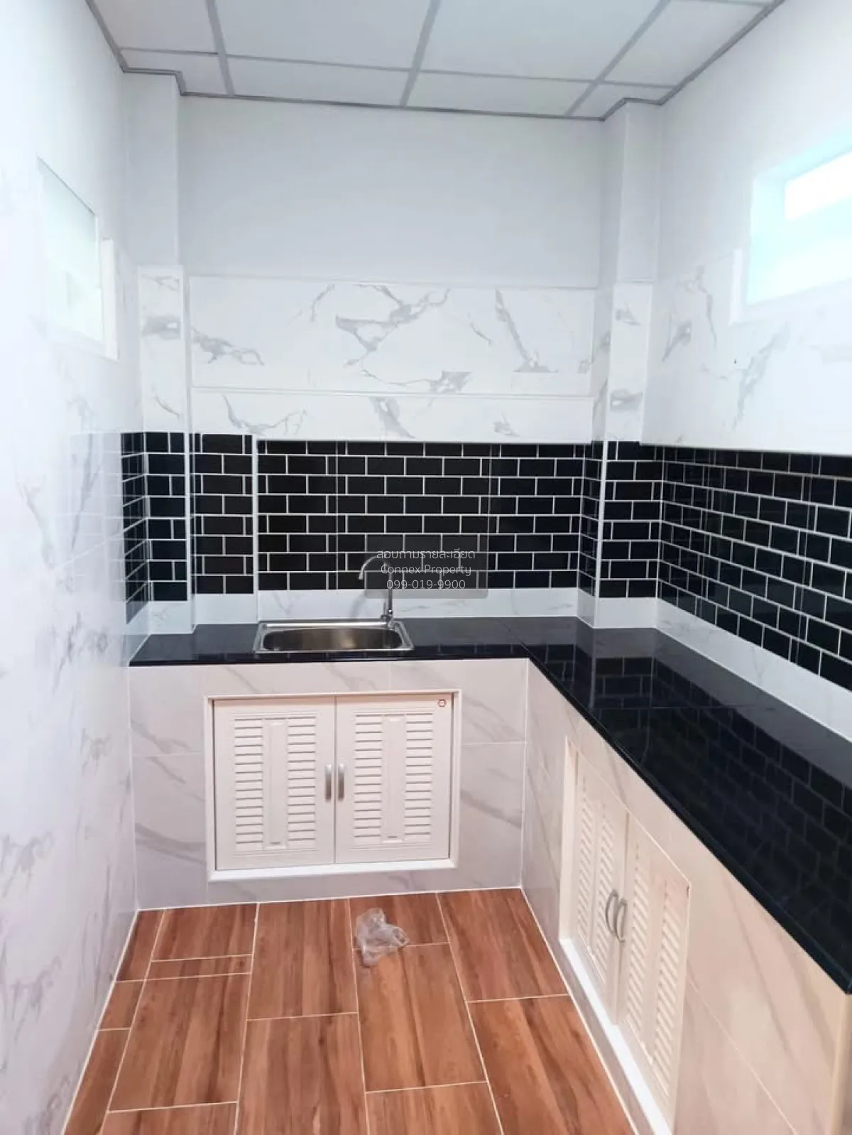 ขายทาวน์เฮ้าส์/ทาวน์โฮม  หมู่บ้านหนองแขม รีโนเวทใหม่ MRT-หลักสอง  4