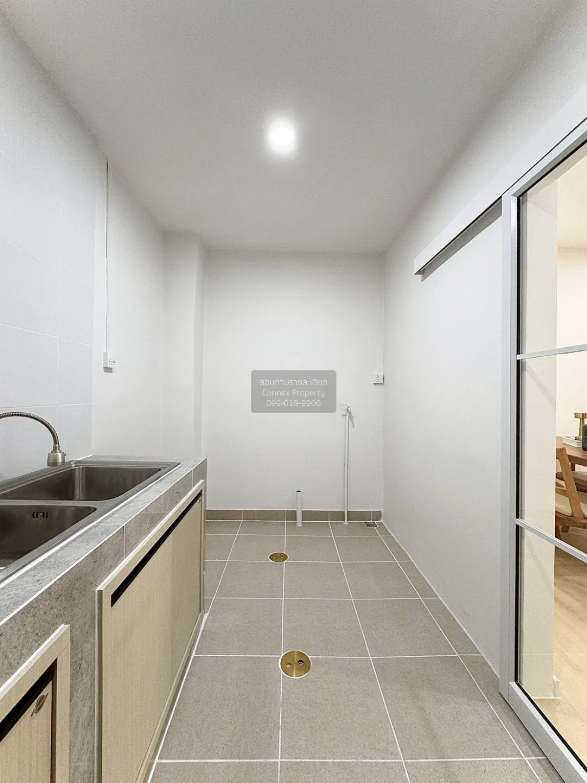 For Sale Townhouse/Townhome  , Baan Phrueksa D , newly renovated 