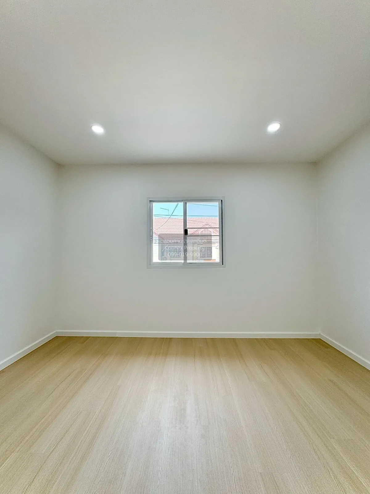 For Sale Townhouse/Townhome  , Baan Phrueksa D , newly renovated 