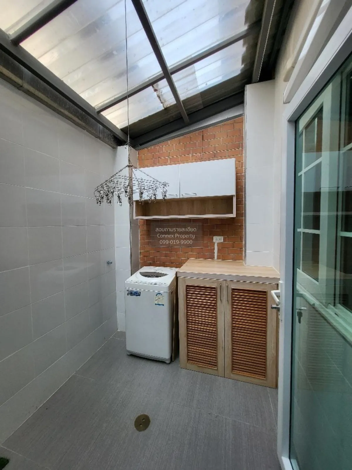 ขายทาวน์เฮ้าส์/ทาวน์โฮม  โกลเด้น ทาวน์ สุขุมวิท - สถานีรถไฟฟ้าแบร