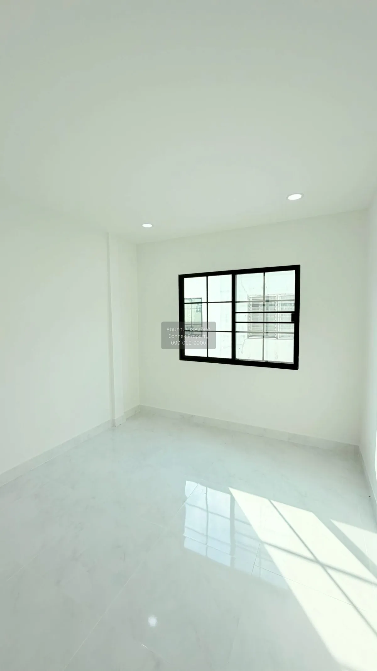For Sale Townhouse/Townhome  , Uthong Place 2 , Khu Khot , Lam Lu