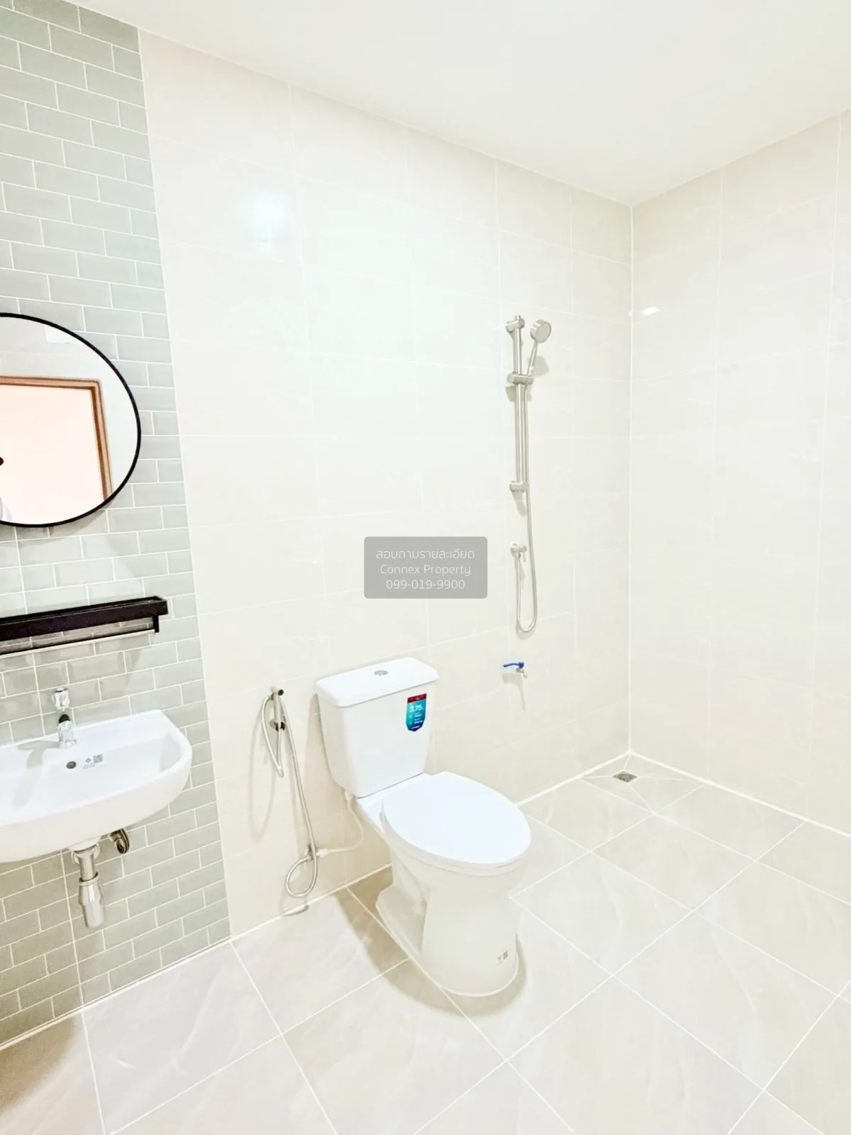 For Sale Townhouse/Townhome  , Baan Air Villa , Khu Khot , Lam Lu