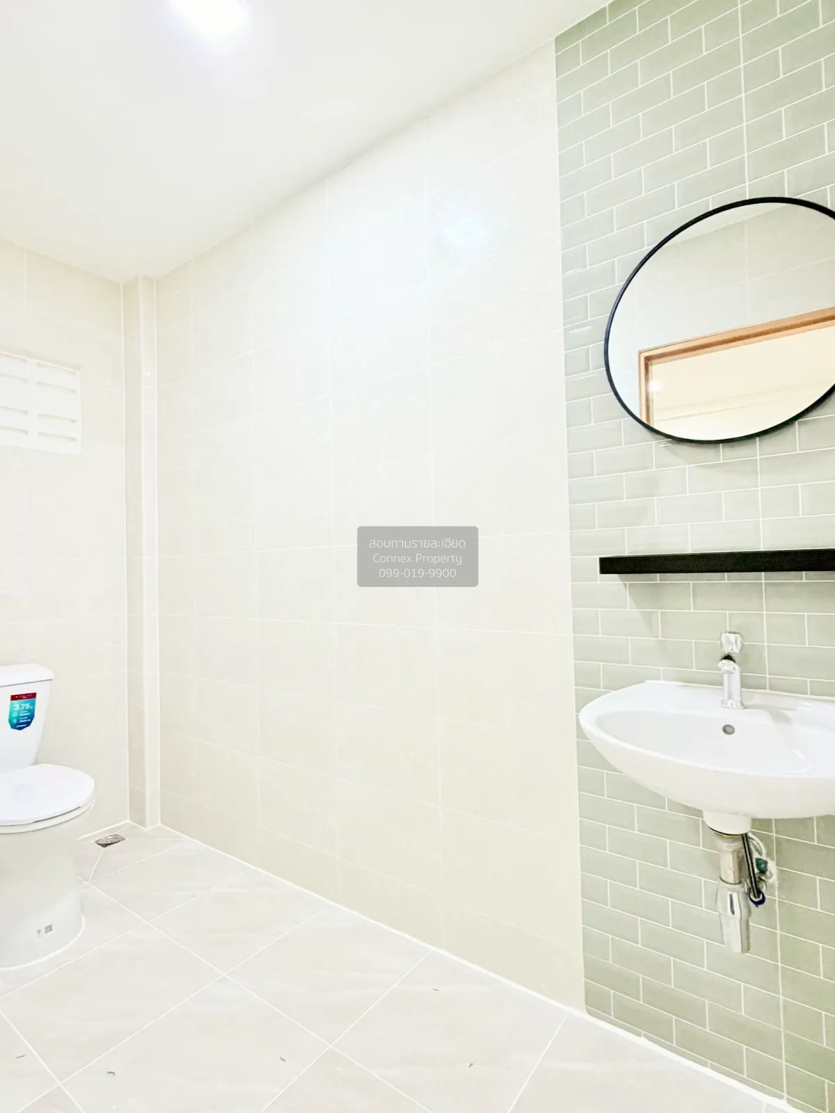 For Sale Townhouse/Townhome  , Baan Air Villa , Khu Khot , Lam Lu