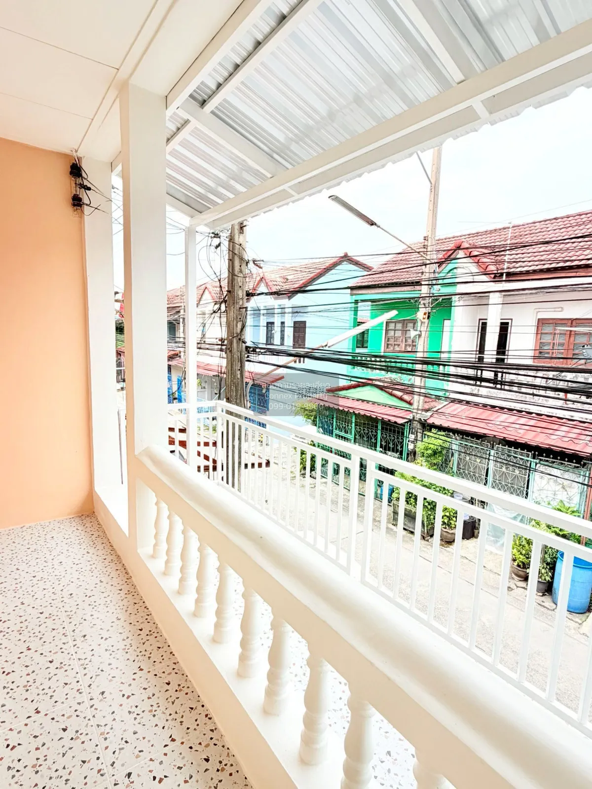 For Sale Townhouse/Townhome  , Baan Air Villa , Khu Khot , Lam Lu