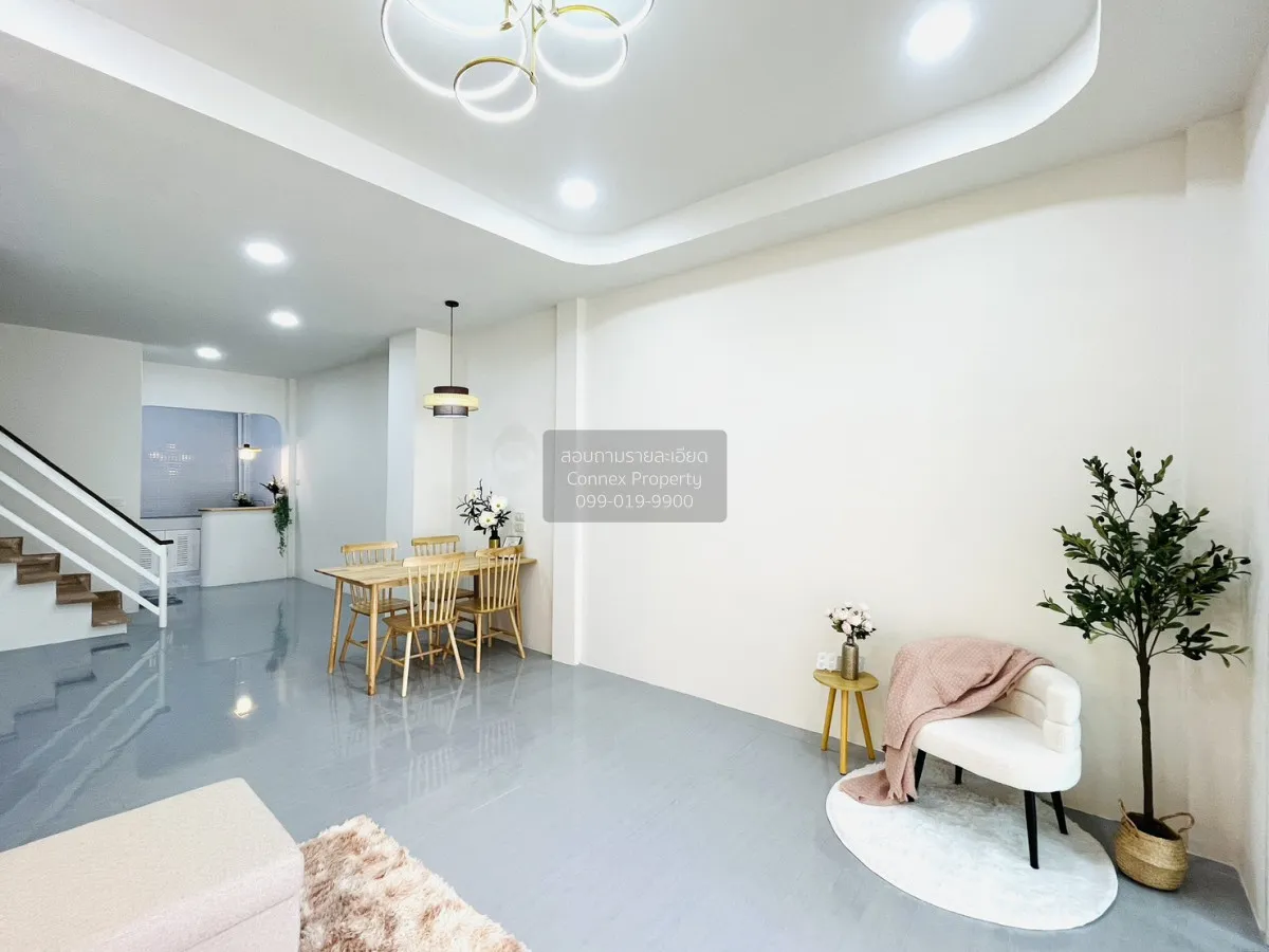 For Sale Townhouse/Townhome  , Rungruang Thani Pak Kret , newly r 4