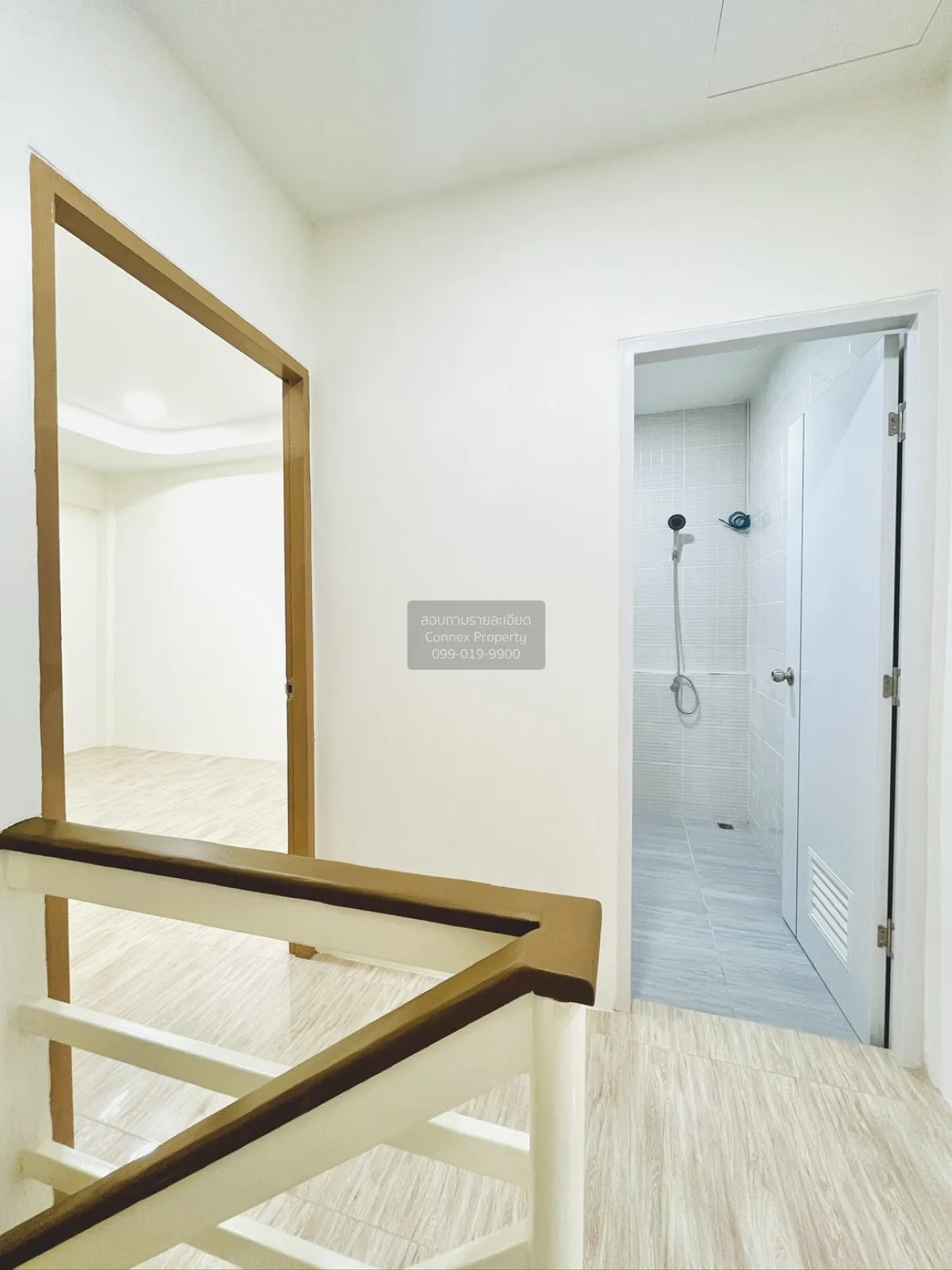 For Sale Townhouse/Townhome  , Rungruang Thani Pak Kret , newly r