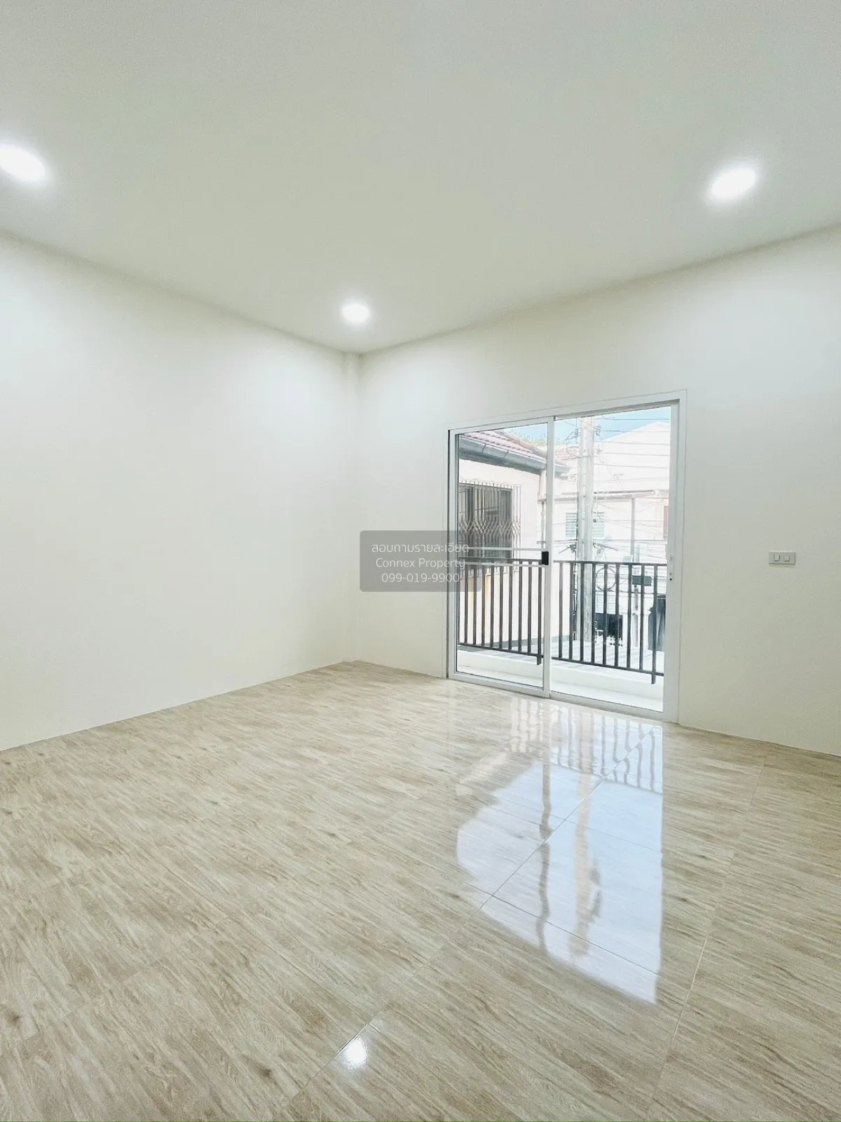 For Sale Townhouse/Townhome  , Rungruang Thani Pak Kret , newly r