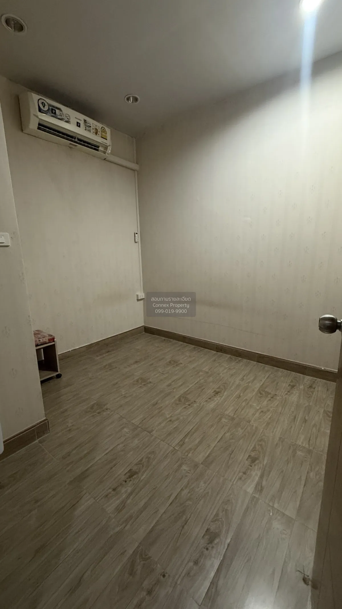 For Sale Townhouse/Townhome  , Burapha Villa , Chimphli , Taling 