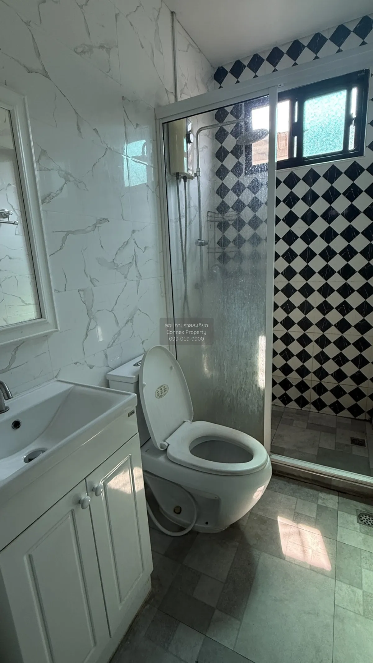 For Sale Townhouse/Townhome  , Burapha Villa , Chimphli , Taling 