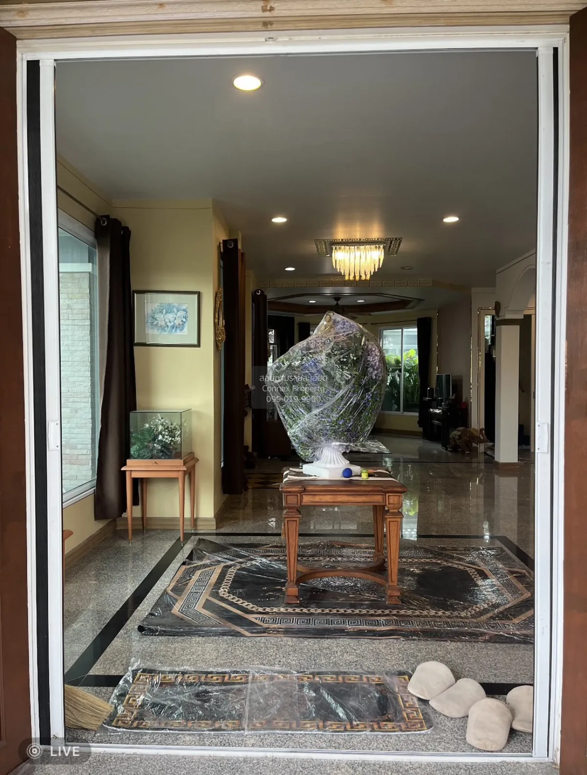 เช่าบ้าน  บ้านลาดพร้าว 1 วิวสวย ห้องมุม หน้ากว้าง รีโนเวทใหม่ MRT