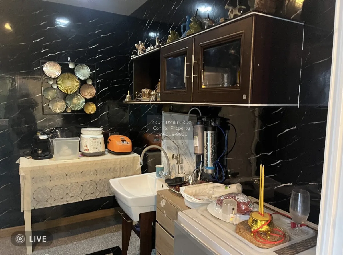 เช่าบ้าน  บ้านลาดพร้าว 1 วิวสวย ห้องมุม หน้ากว้าง รีโนเวทใหม่ MRT