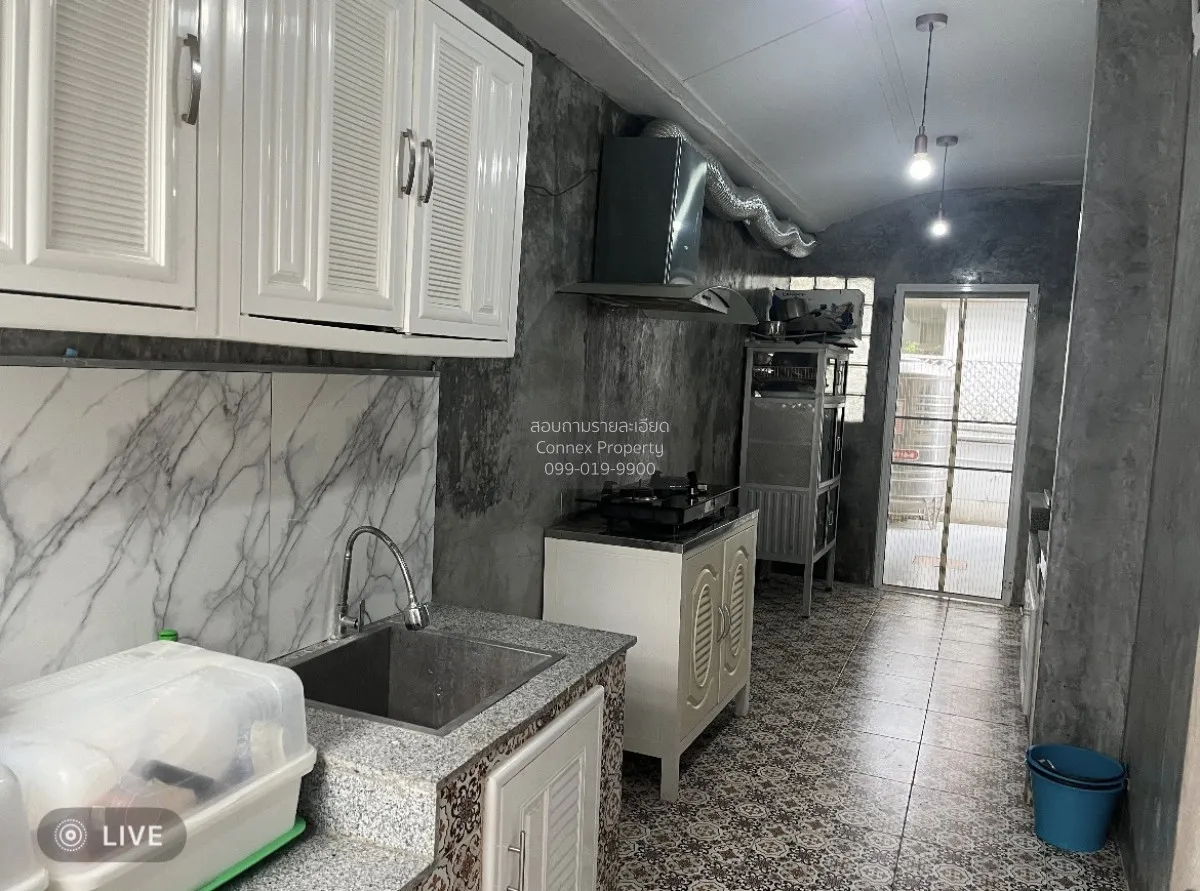 เช่าบ้าน  บ้านลาดพร้าว 1 วิวสวย ห้องมุม หน้ากว้าง รีโนเวทใหม่ MRT