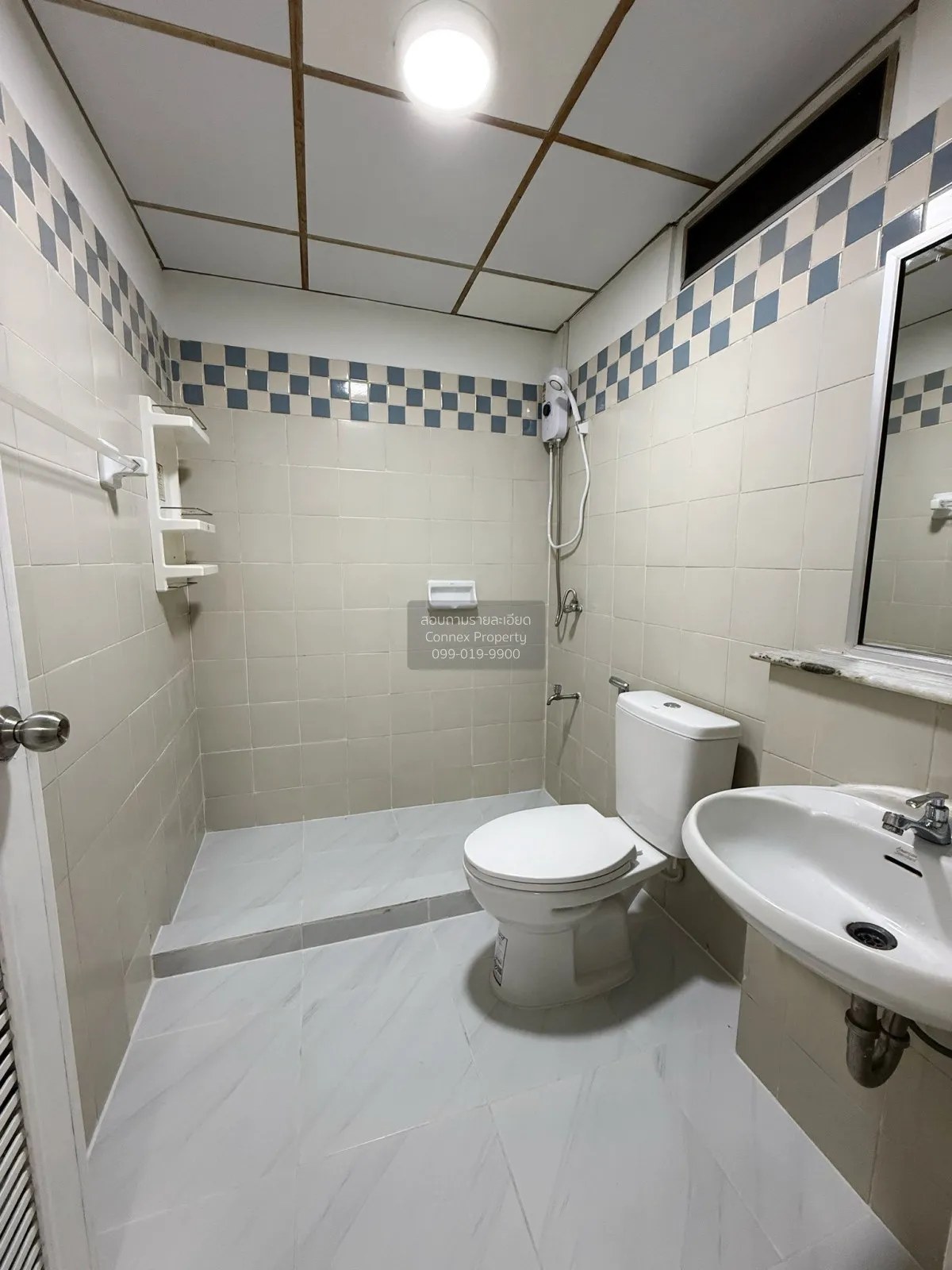 เช่าคอนโด  เดอะ พาร์คแลนด์ บางนา MRT-ศรีเอี่ยม (สายสีเหลือง) บางน