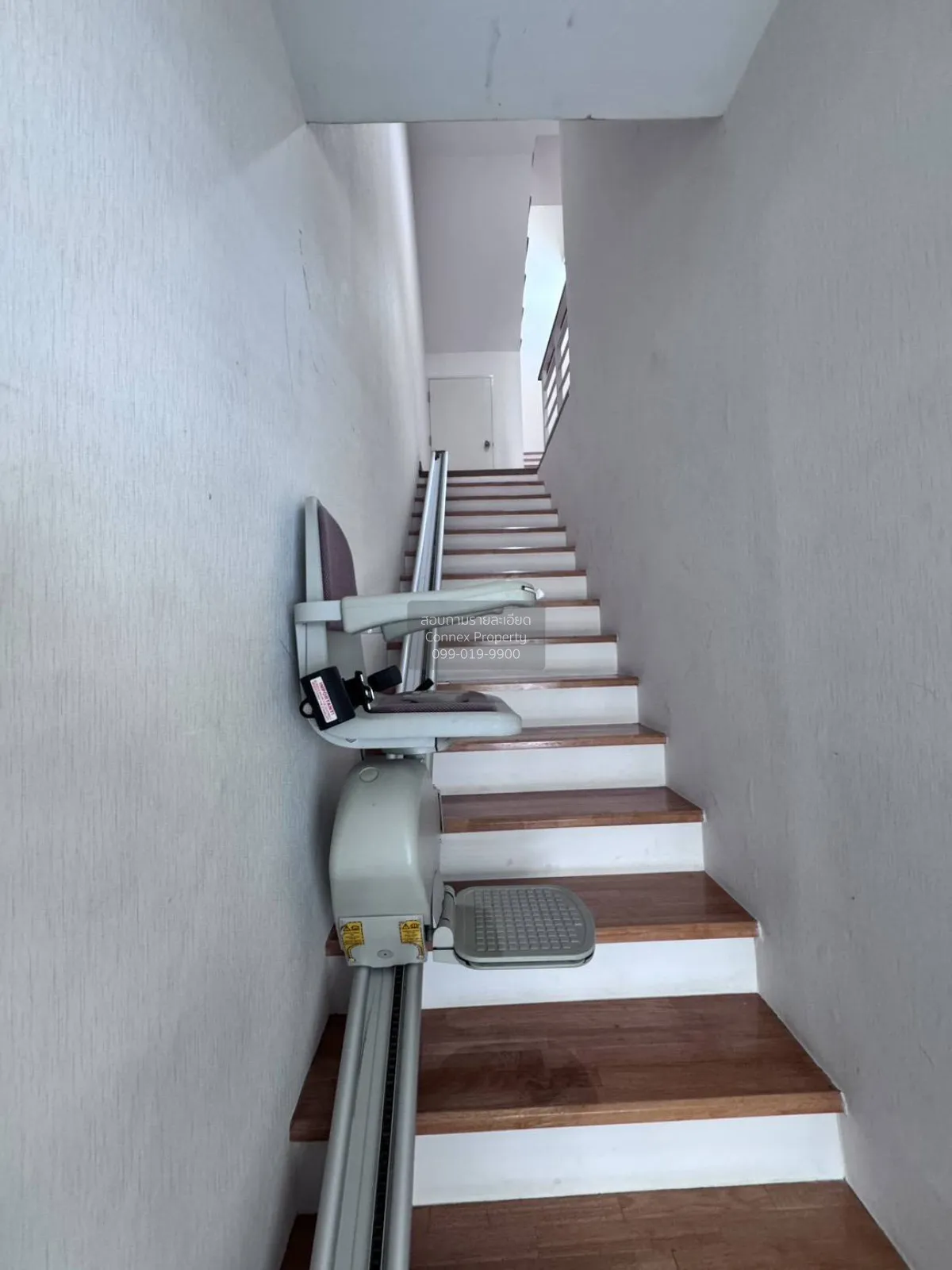 ขายทาวน์เฮ้าส์/ทาวน์โฮม  บ้านกลางเมือง เอส - เซ้นส์ ศรีนครินทร์ ห 3