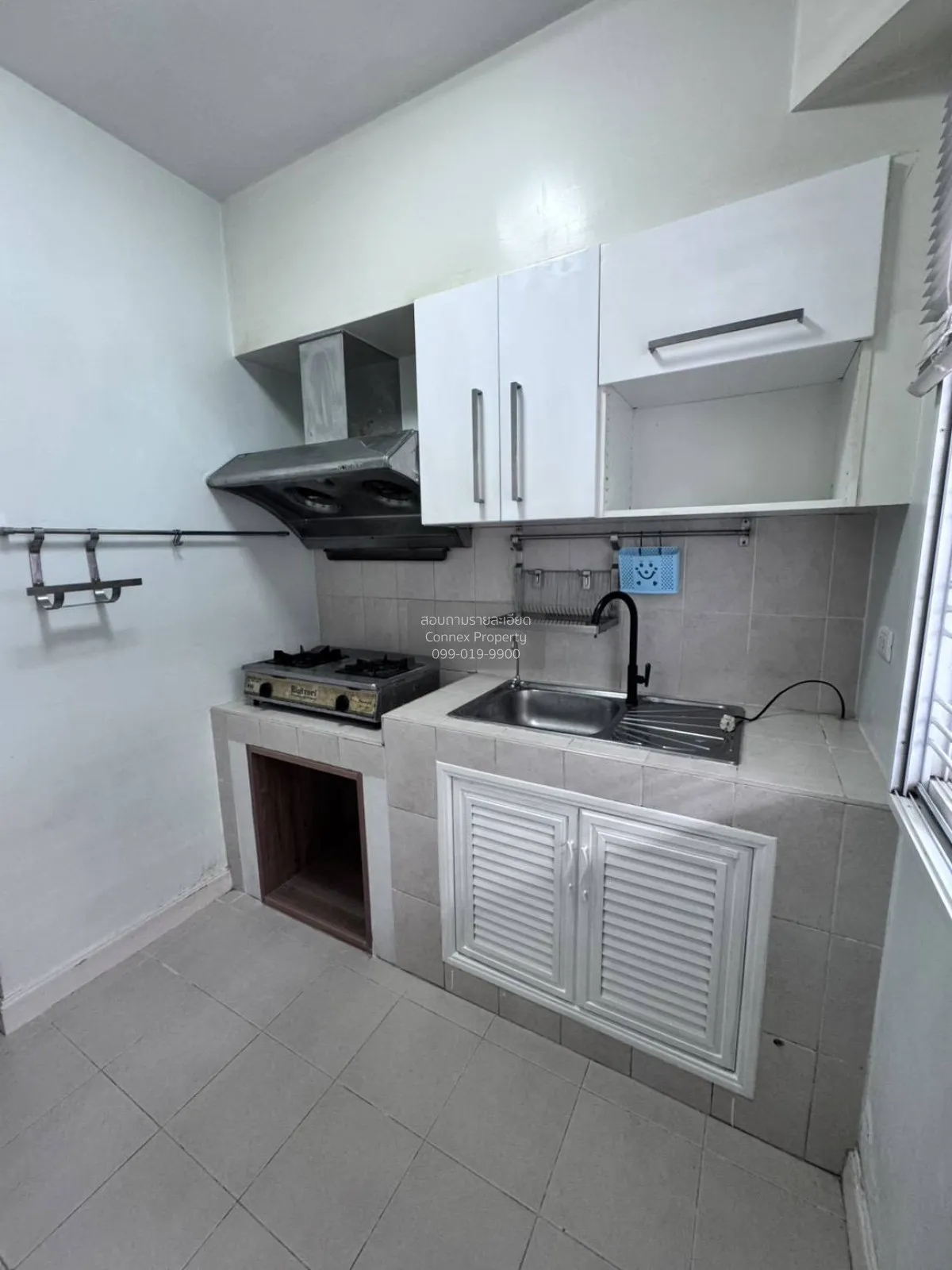 ขายทาวน์เฮ้าส์/ทาวน์โฮม  บ้านกลางเมือง เอส - เซ้นส์ ศรีนครินทร์ ห