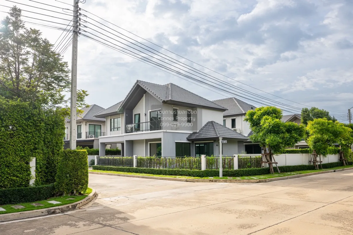 For Sale House , Pave Pinklao - Salaya , corner unit , Sala Klang