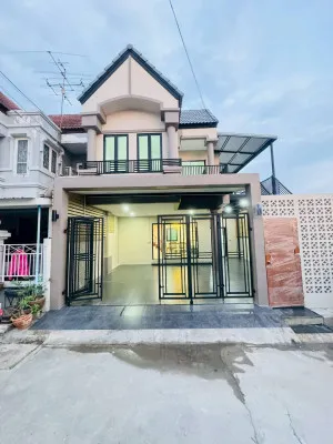 ขายทาวน์เฮ้าส์/ทาวน์โฮม  บ้าน เจ้าพระยา 9 หน้ากว้าง รีโนเวทใหม่ บางเลน บางใหญ่ นนทบุรี CX-146286