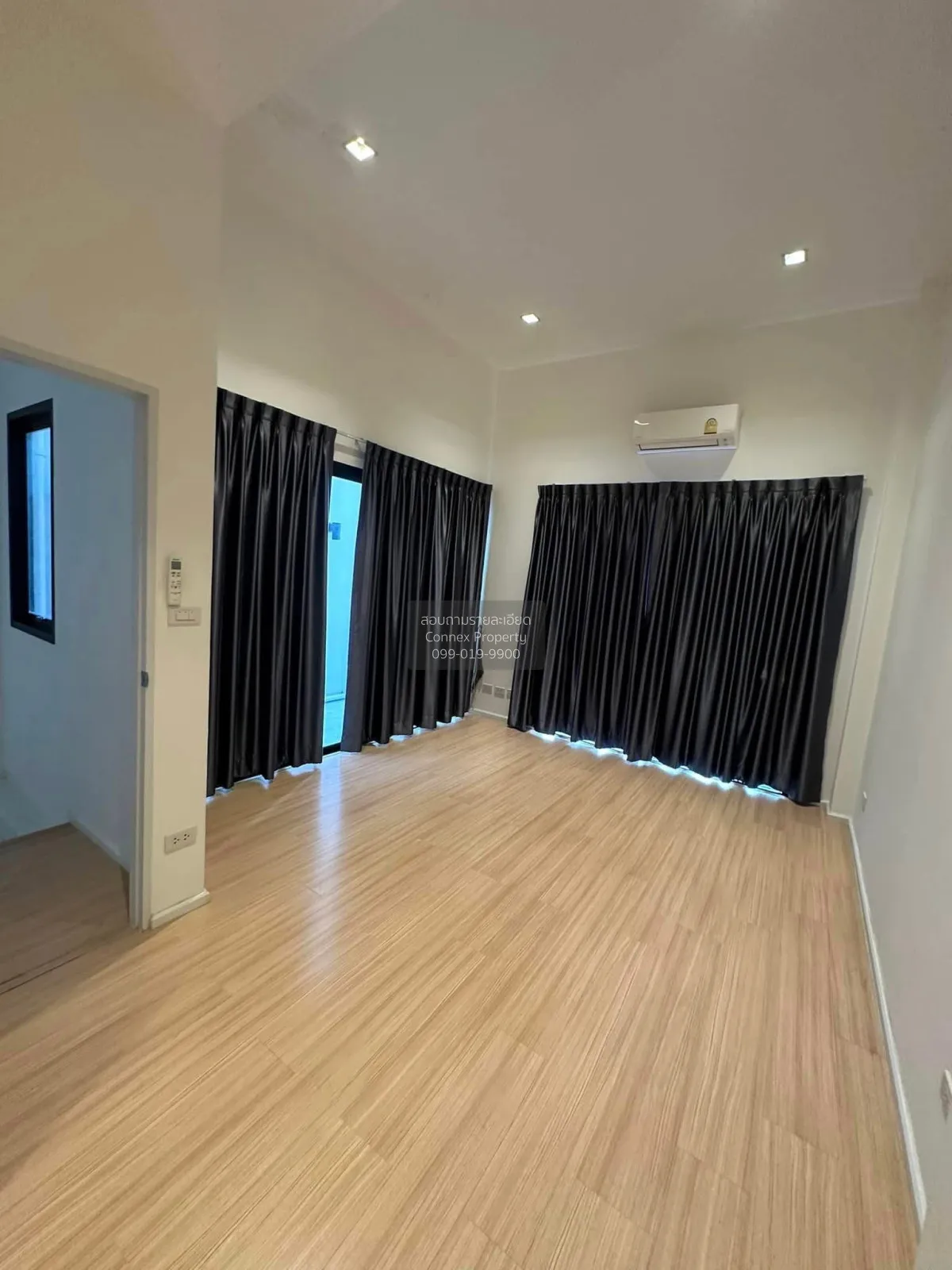 For Rent Townhouse/Townhome  , Y Residence Sukhumvit 113 , BTS-Sa