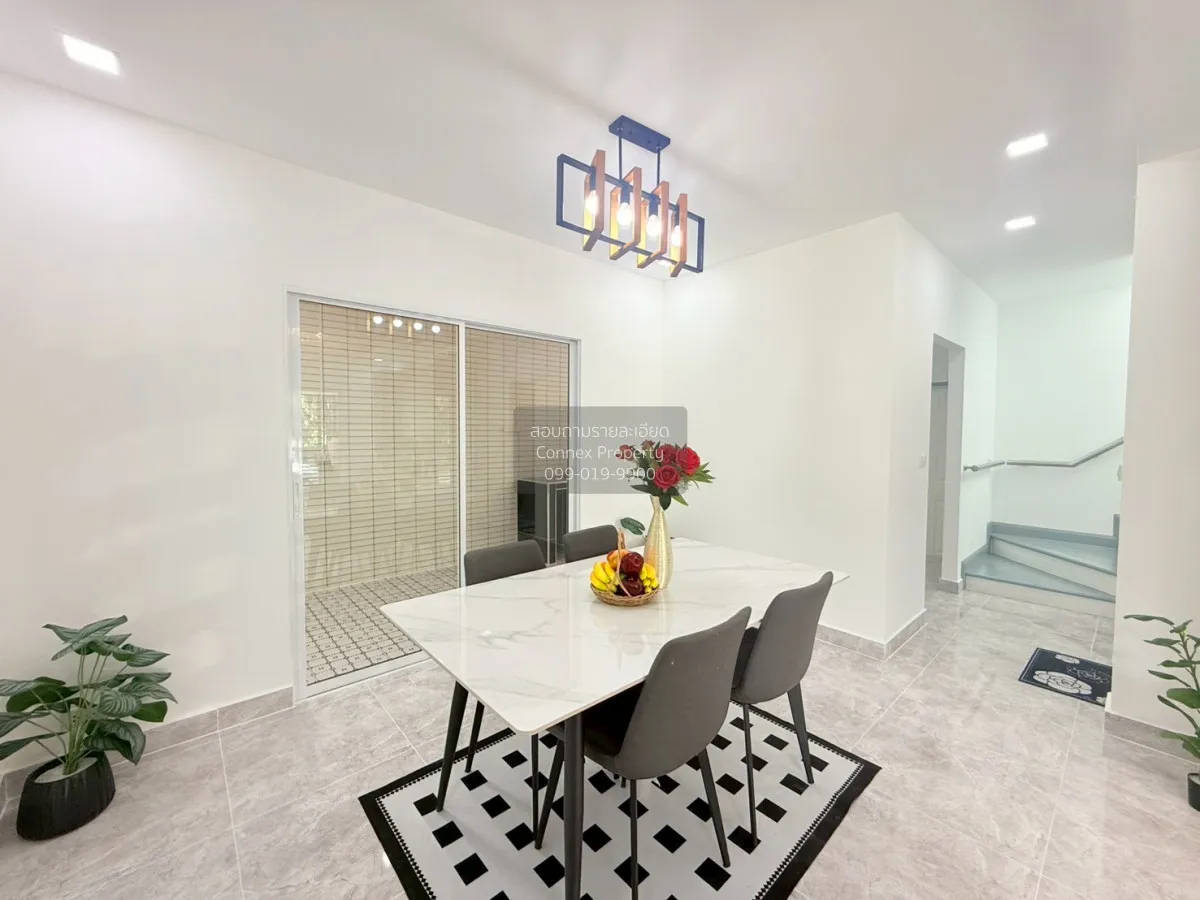 For Sale House , Perfect Park Kheha Romklao 64 , wide frontage , 