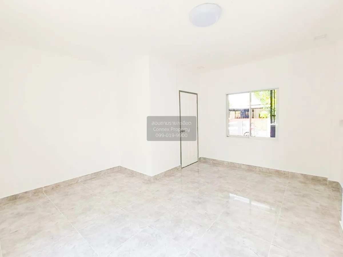 For Sale House , Perfect Park Kheha Romklao 64 , wide frontage , 