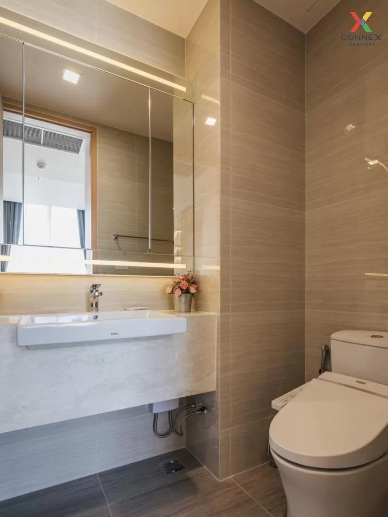 FOR RENT condo , Noble BE 33 , nice view , BTS-Phrom Phong , Khlo