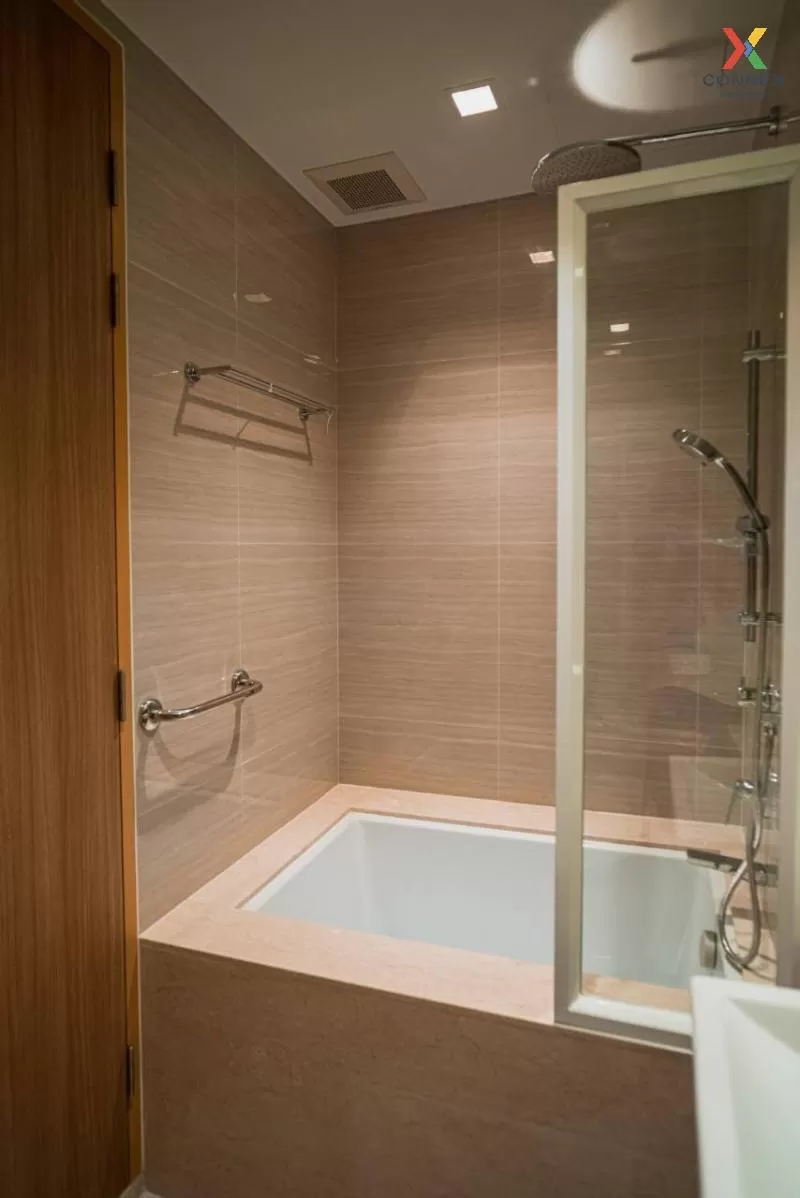 FOR RENT condo , Noble BE 33 , BTS-Phrom Phong , Khlong Toei Nuea