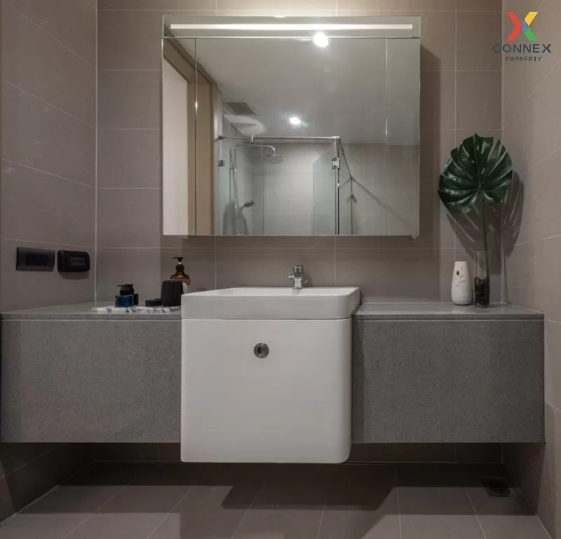 FOR RENT condo , Noble Ploenchit , BTS-Phloen Chit , Lumpini , Pa