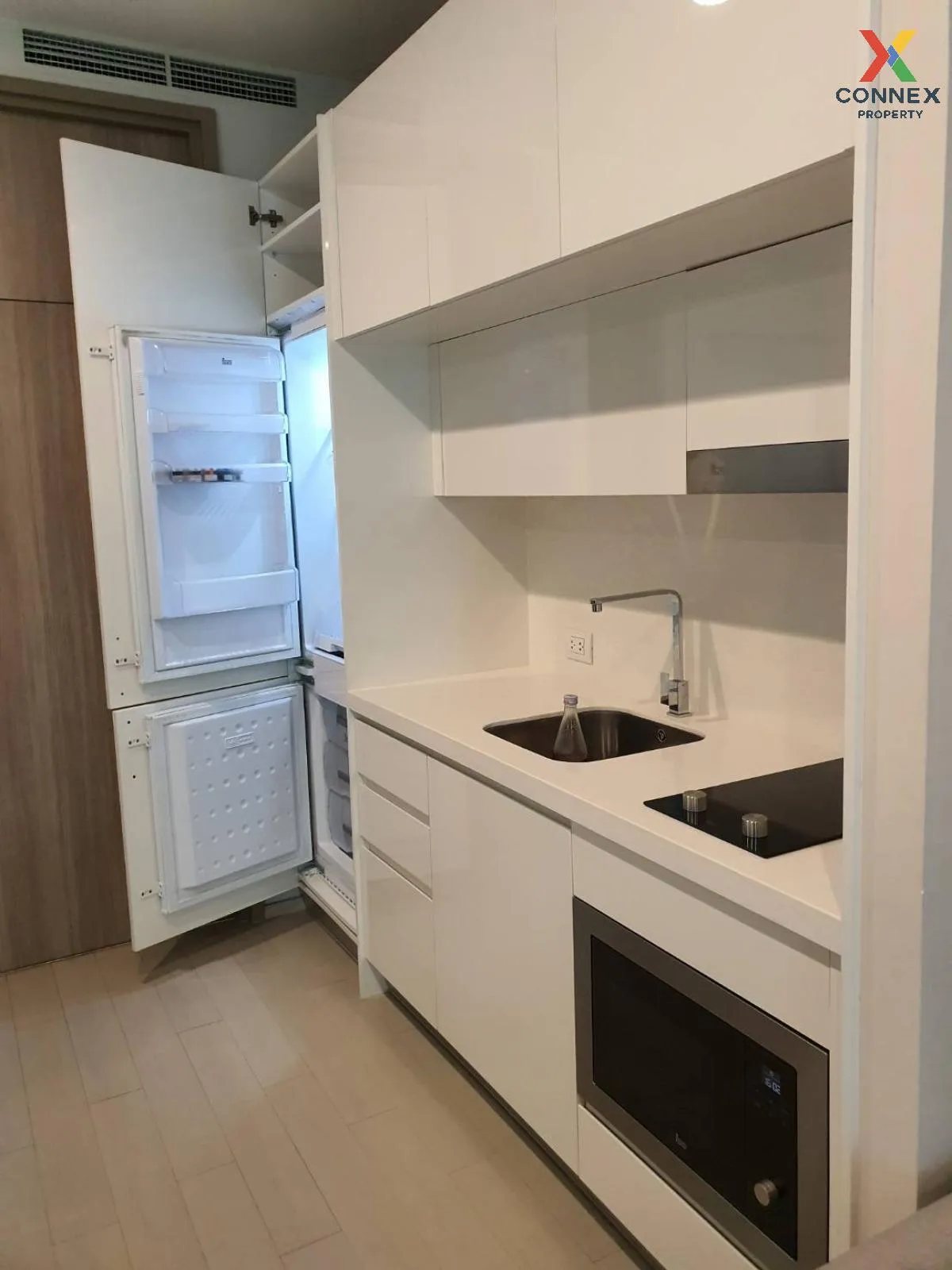 FOR RENT condo , Noble Ploenchit , BTS-Phloen Chit , Lumpini , Pa 3