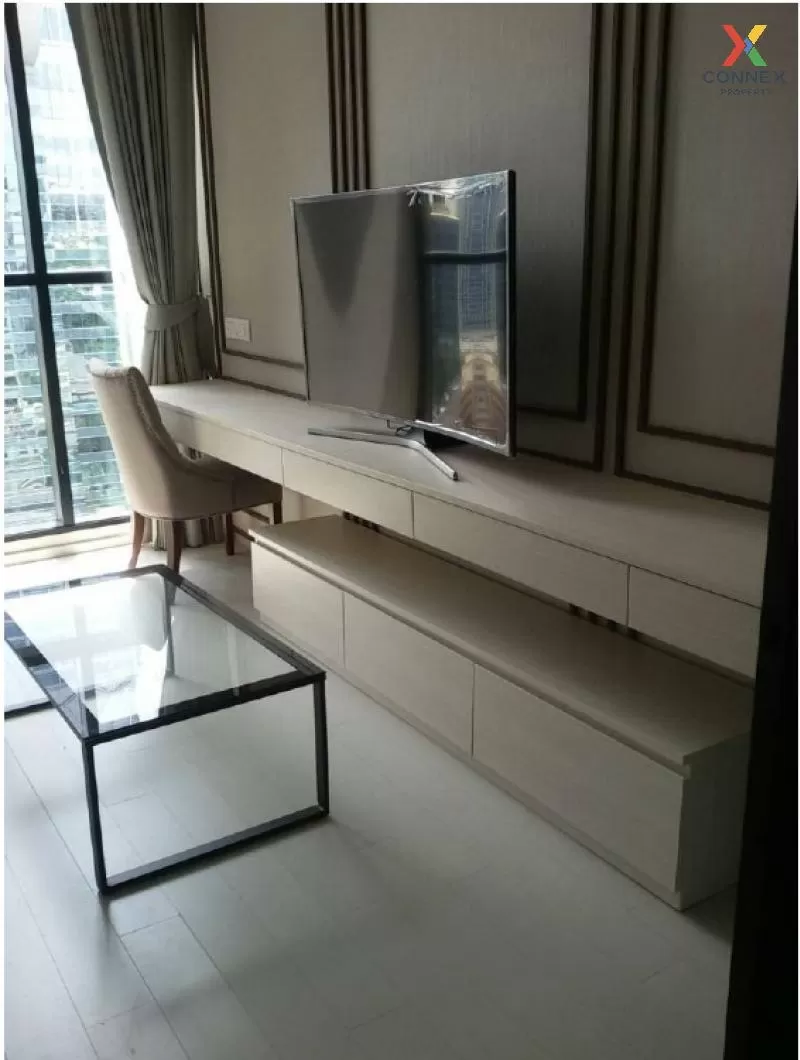 FOR RENT condo , Noble Ploenchit , BTS-Phloen Chit , Lumpini , Pa 4