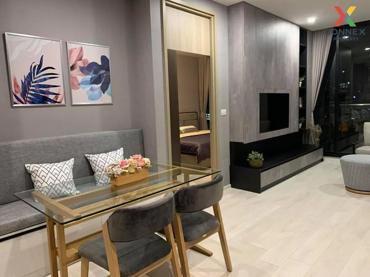 FOR RENT condo , Noble Ploenchit , BTS-Phloen Chit , Lumpini , Pa 3