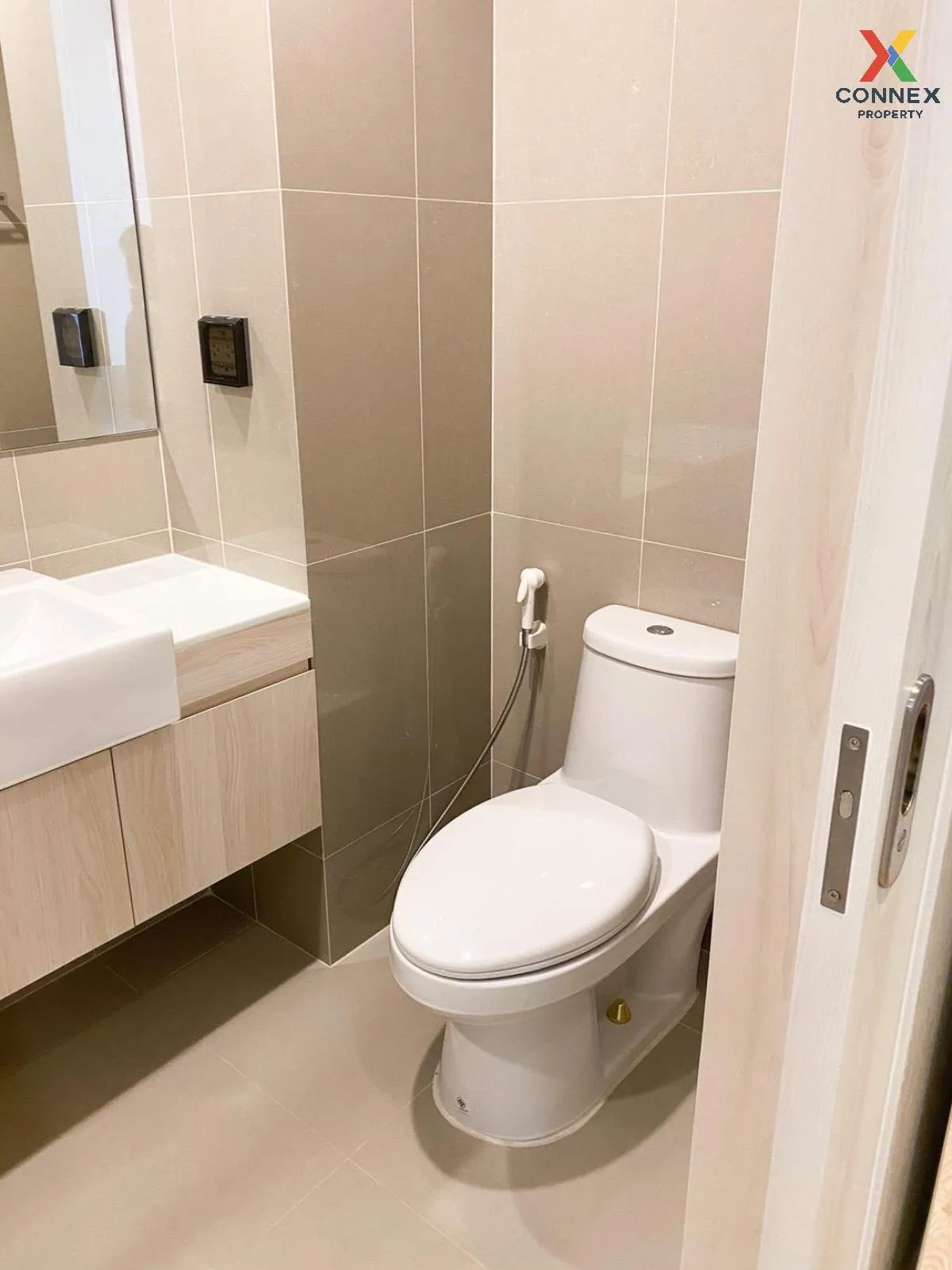 เช่าคอนโด  โนเบิล รีโคล สุขุมวิท 19 BTS-อโศก คลองเตยเหนือ เขต วัฒ