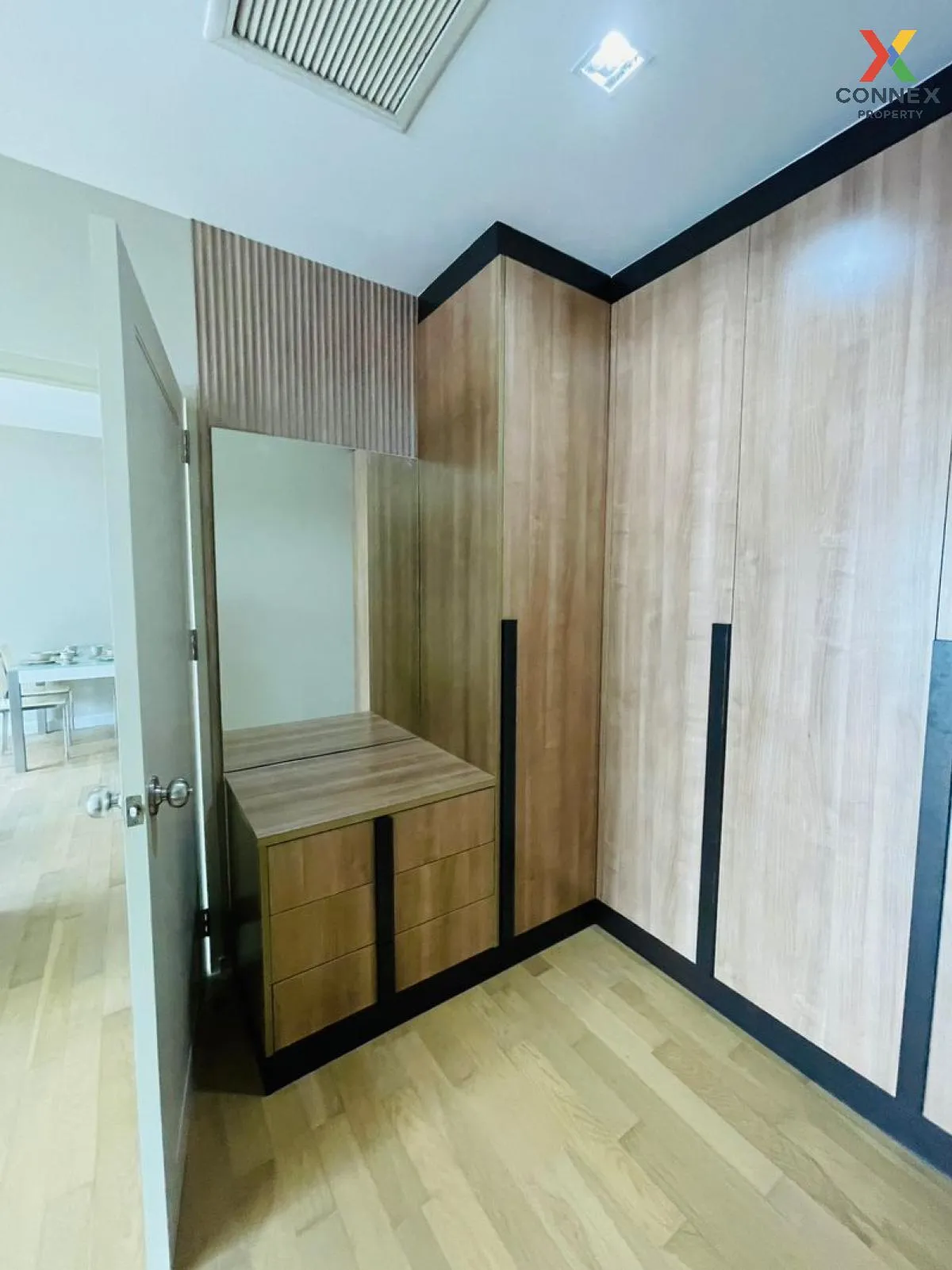 FOR RENT condo , Noble Reveal , BTS-Ekkamai , Phra Khanong , Watt