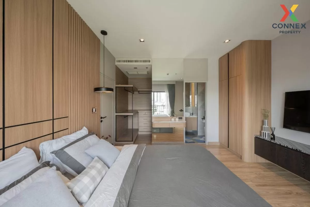 FOR SALE condo , Noble Reveal , BTS-Ekkamai , Phra Khanong , Watt