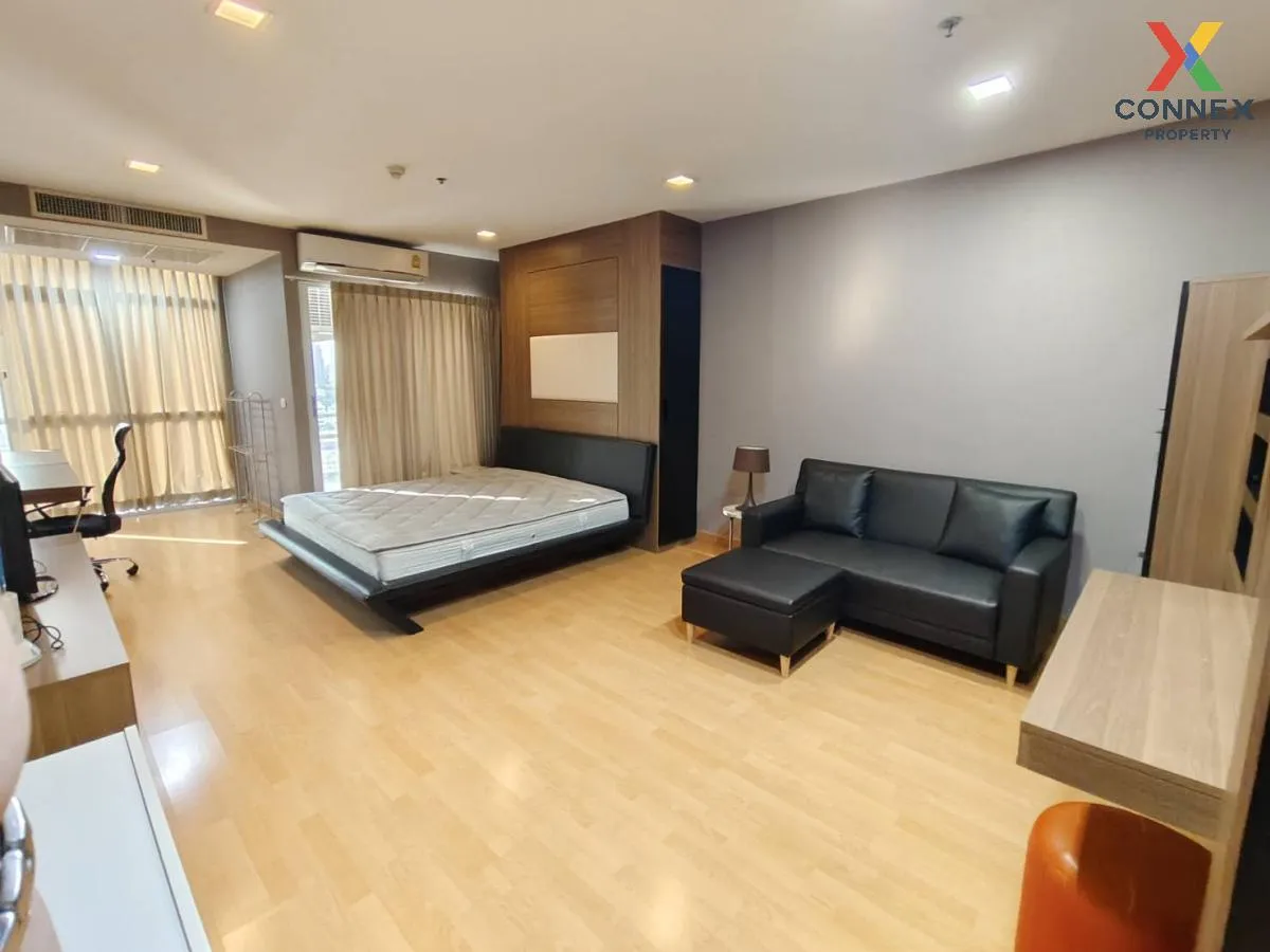 FOR RENT condo , Nusasiri Grand Condo , BTS-Ekkamai , Phra Khanon