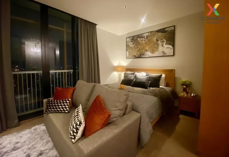 FOR RENT condo , Park Origin Phrom Phong , high floor , BTS-Phrom 2