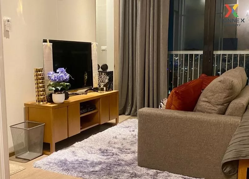FOR RENT condo , Park Origin Phrom Phong , high floor , BTS-Phrom 4