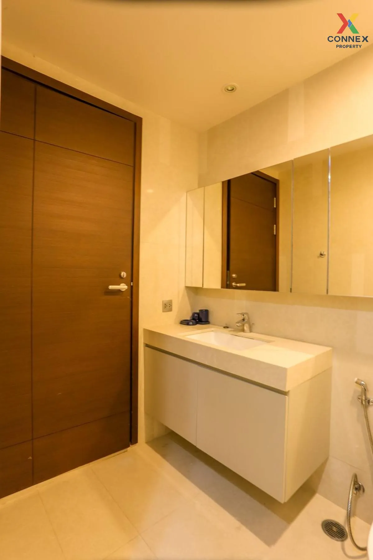 เช่าคอนโด  ควอทโทร บาย แสนสิริ BTS-ทองหล่อ คลองตันเหนือ เขต วัฒนา