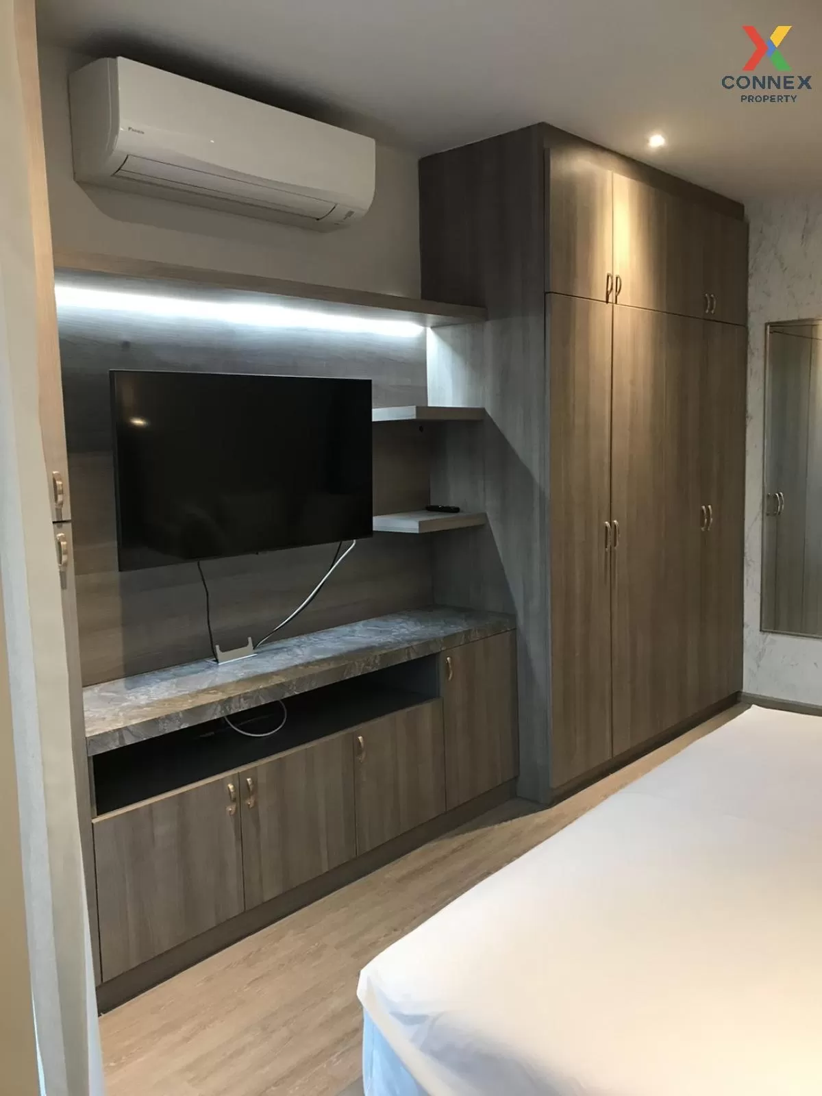FOR RENT condo , RHYTHM Ekkamai , BTS-Ekkamai , Khlong Tan Nuea , 3