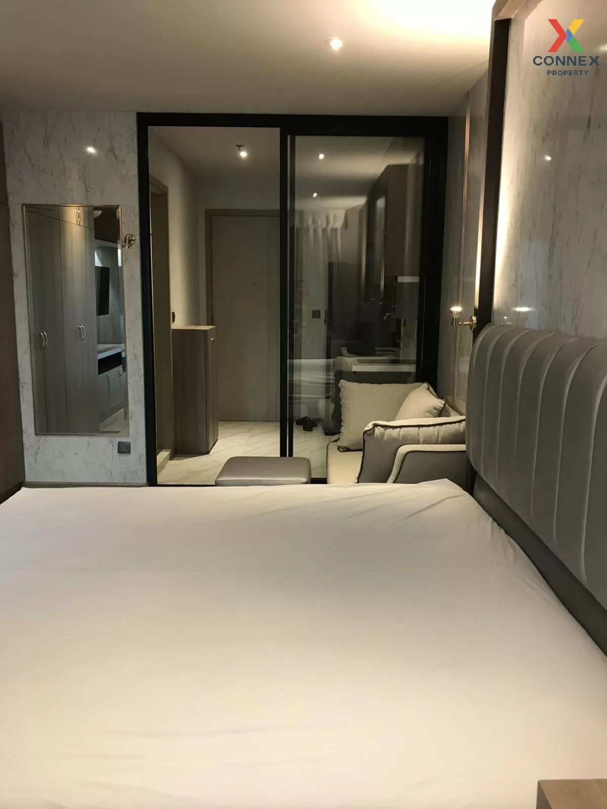 FOR RENT condo , RHYTHM Ekkamai , BTS-Ekkamai , Khlong Tan Nuea ,