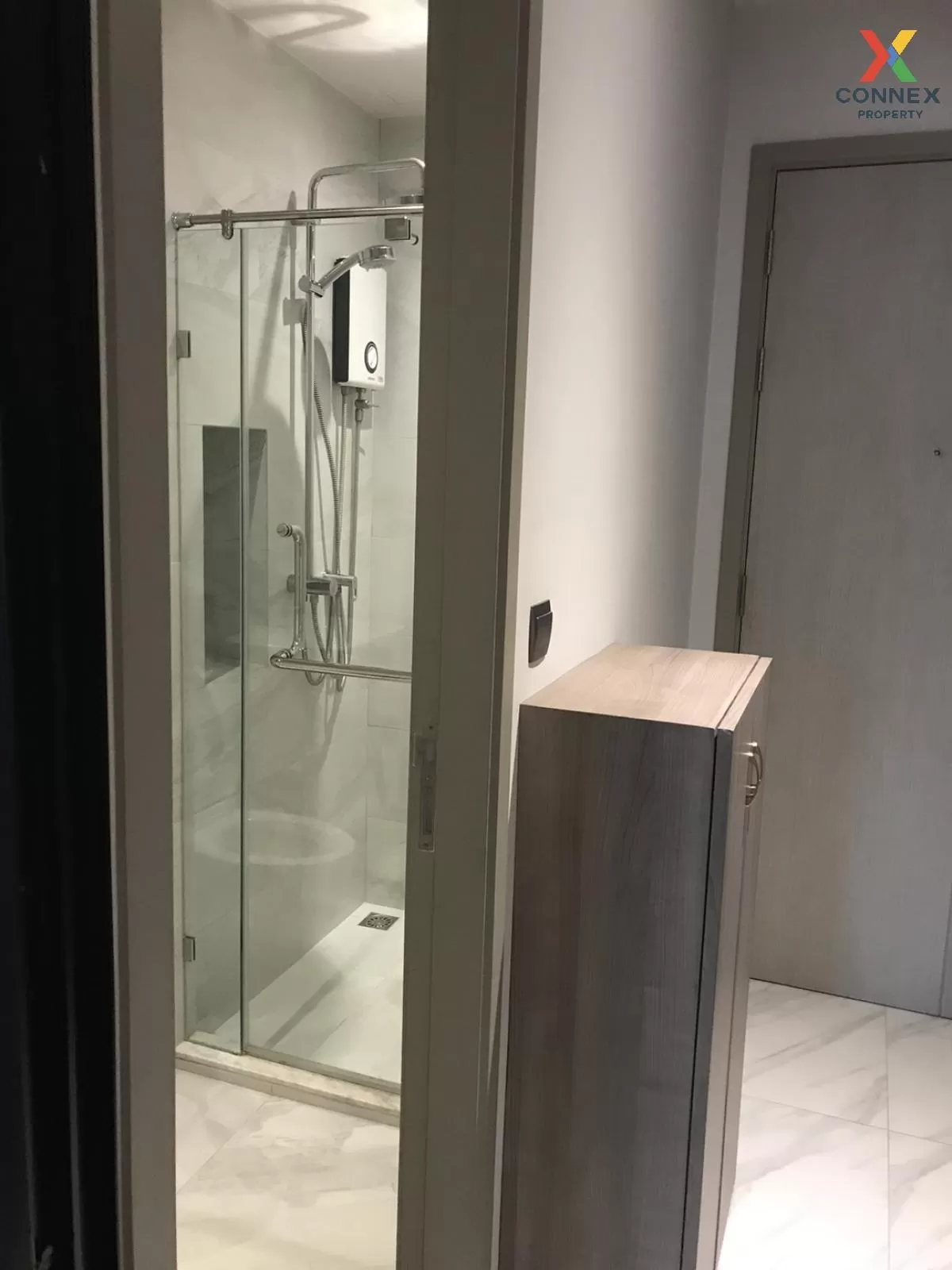 FOR RENT condo , RHYTHM Ekkamai , BTS-Ekkamai , Khlong Tan Nuea ,