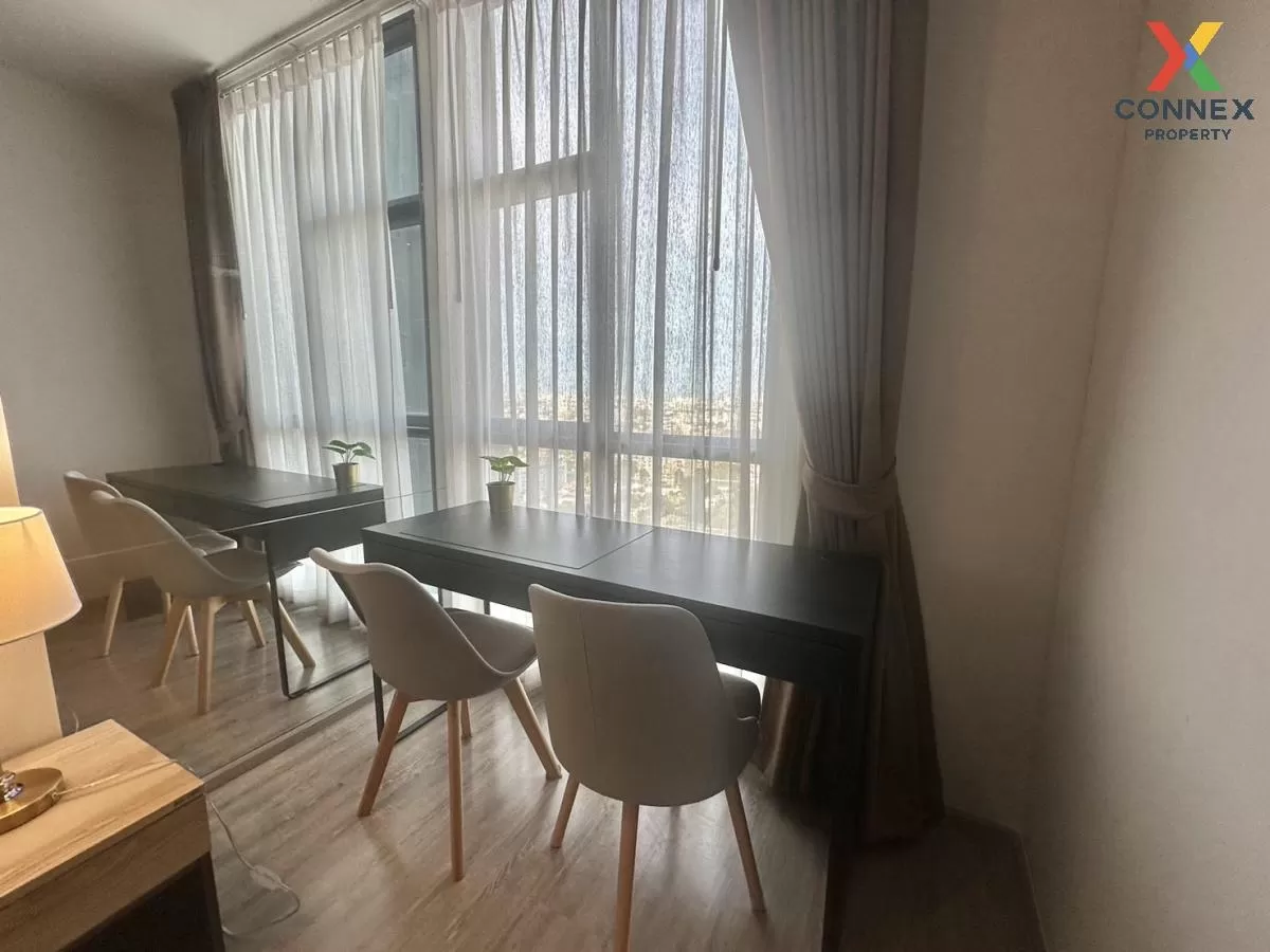 FOR RENT condo , RHYTHM Ekkamai , BTS-Ekkamai , Khlong Tan Nuea , 4