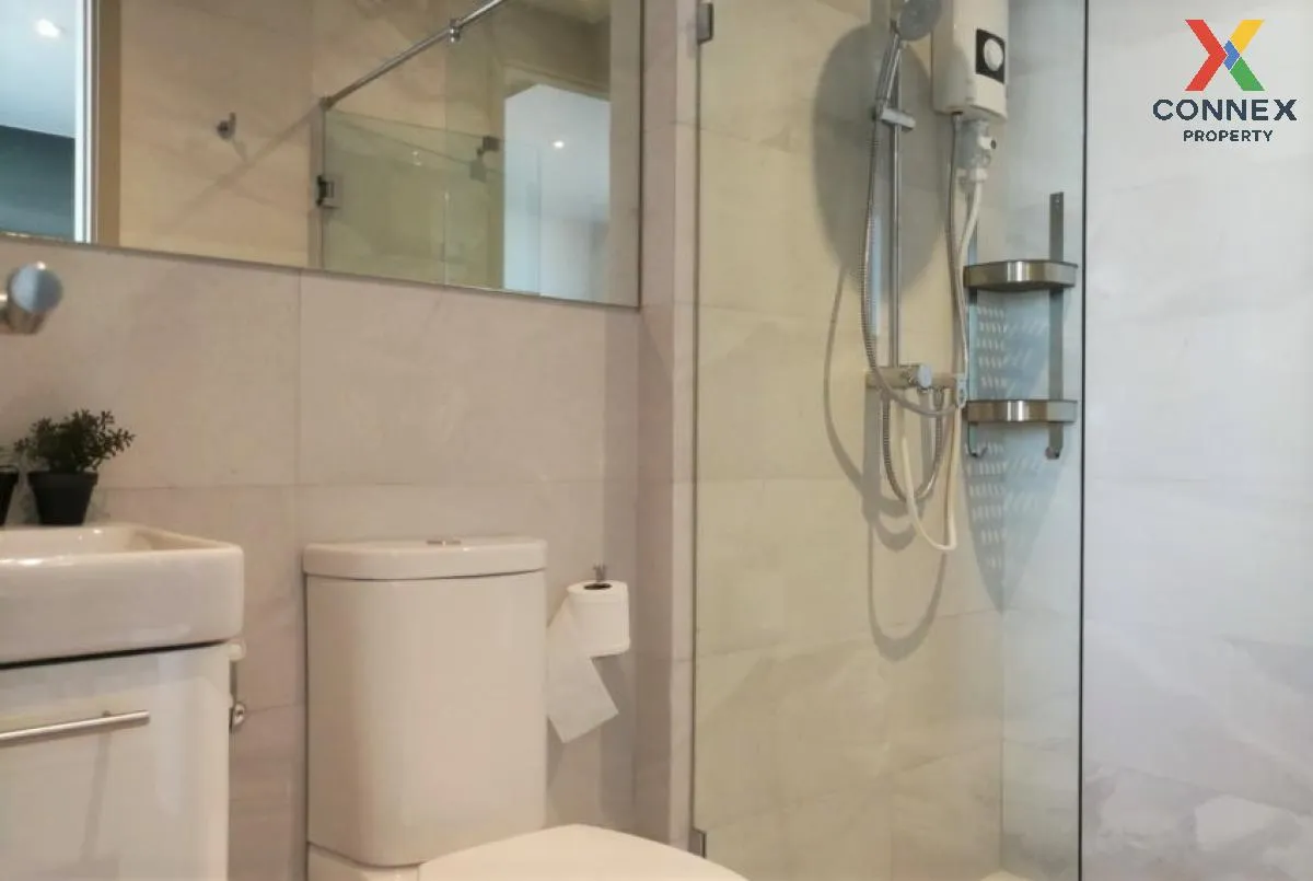 FOR RENT condo , RHYTHM Ekkamai , BTS-Ekkamai , Khlong Tan Nuea ,