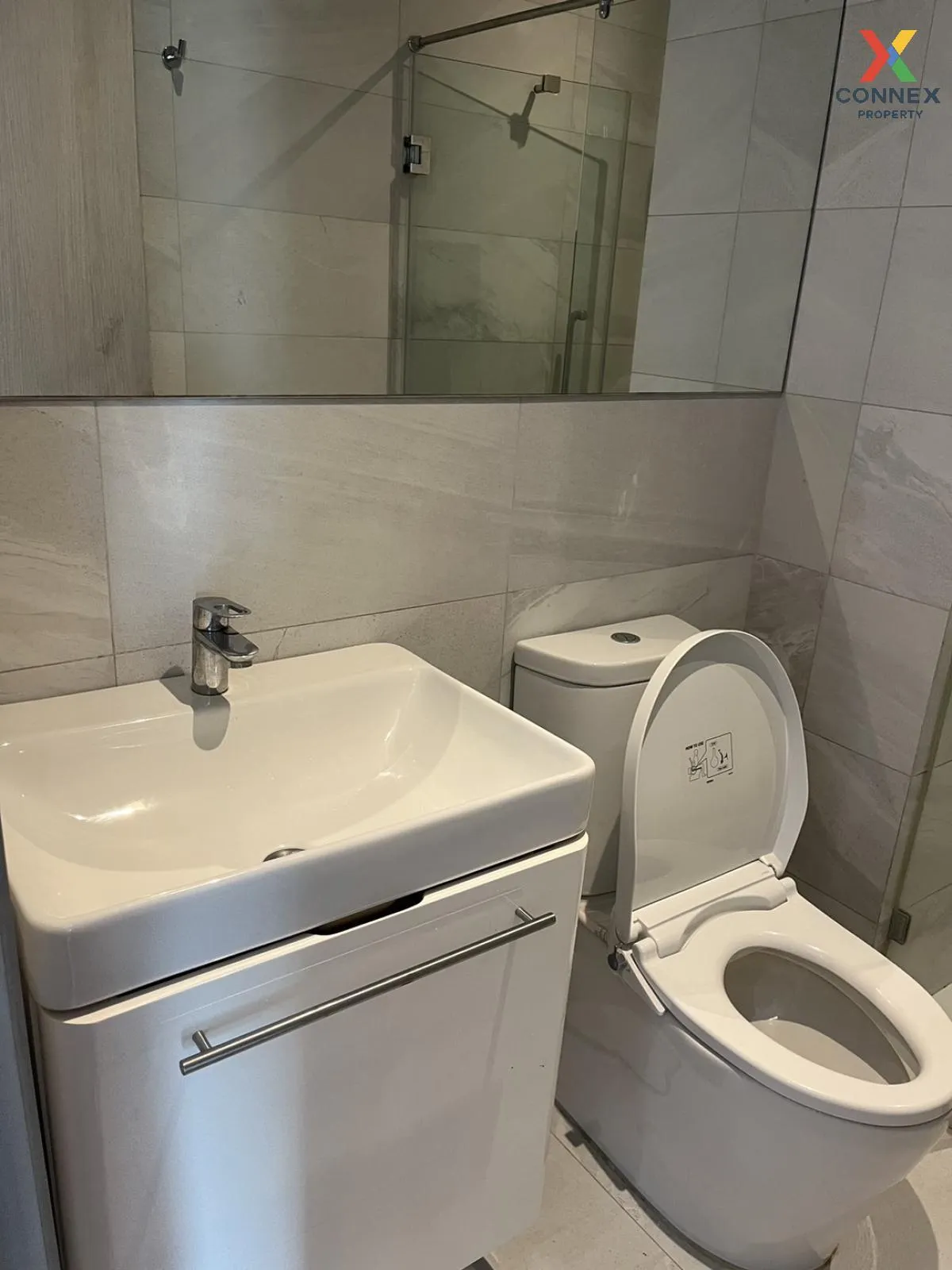 FOR RENT condo , RHYTHM Ekkamai , BTS-Ekkamai , Khlong Tan Nuea ,