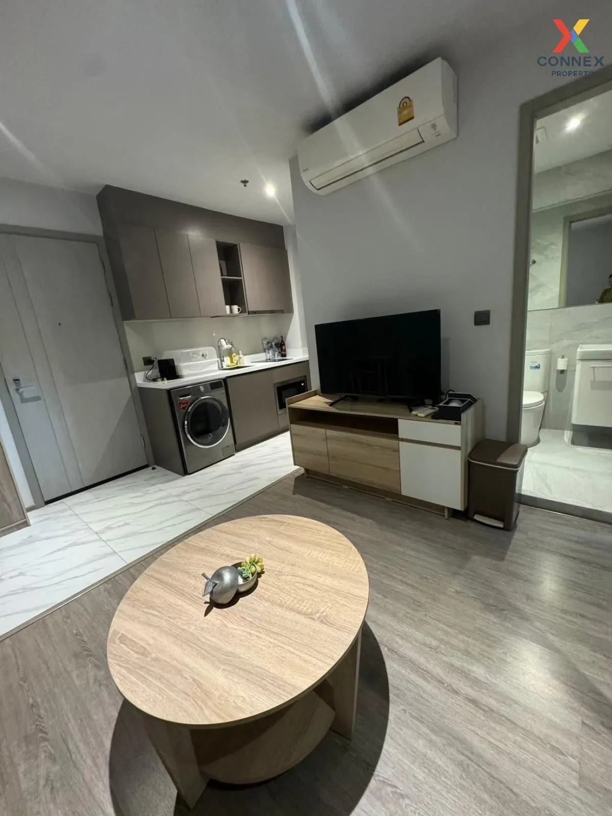 FOR RENT condo , RHYTHM Ekkamai , BTS-Ekkamai , Khlong Tan Nuea ,