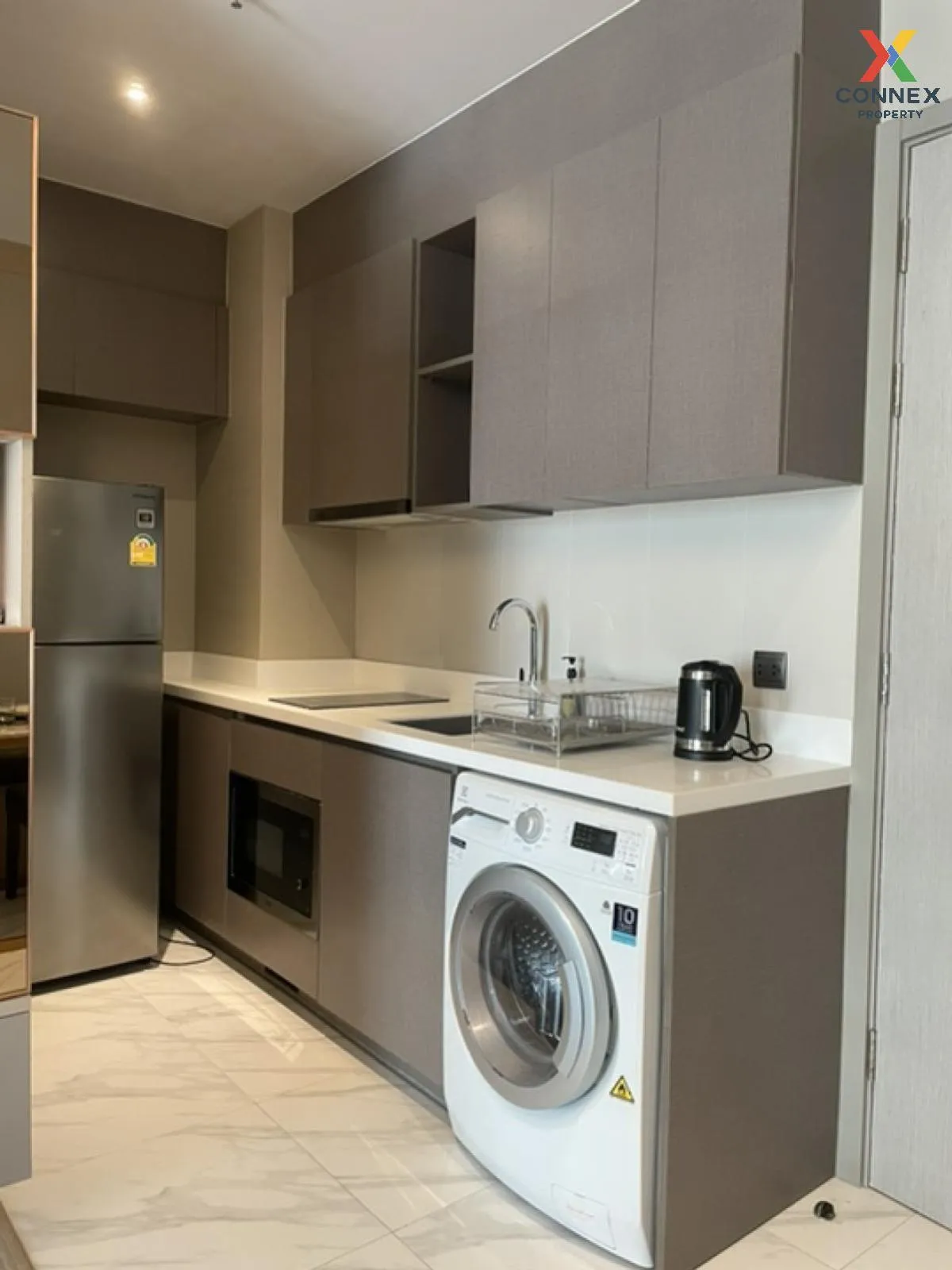 FOR RENT condo , RHYTHM Ekkamai , BTS-Ekkamai , Khlong Tan Nuea , 4