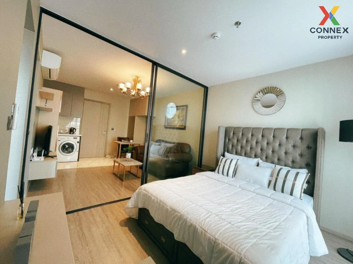 FOR RENT condo , RHYTHM Ekkamai , BTS-Ekkamai , Khlong Tan Nuea ,