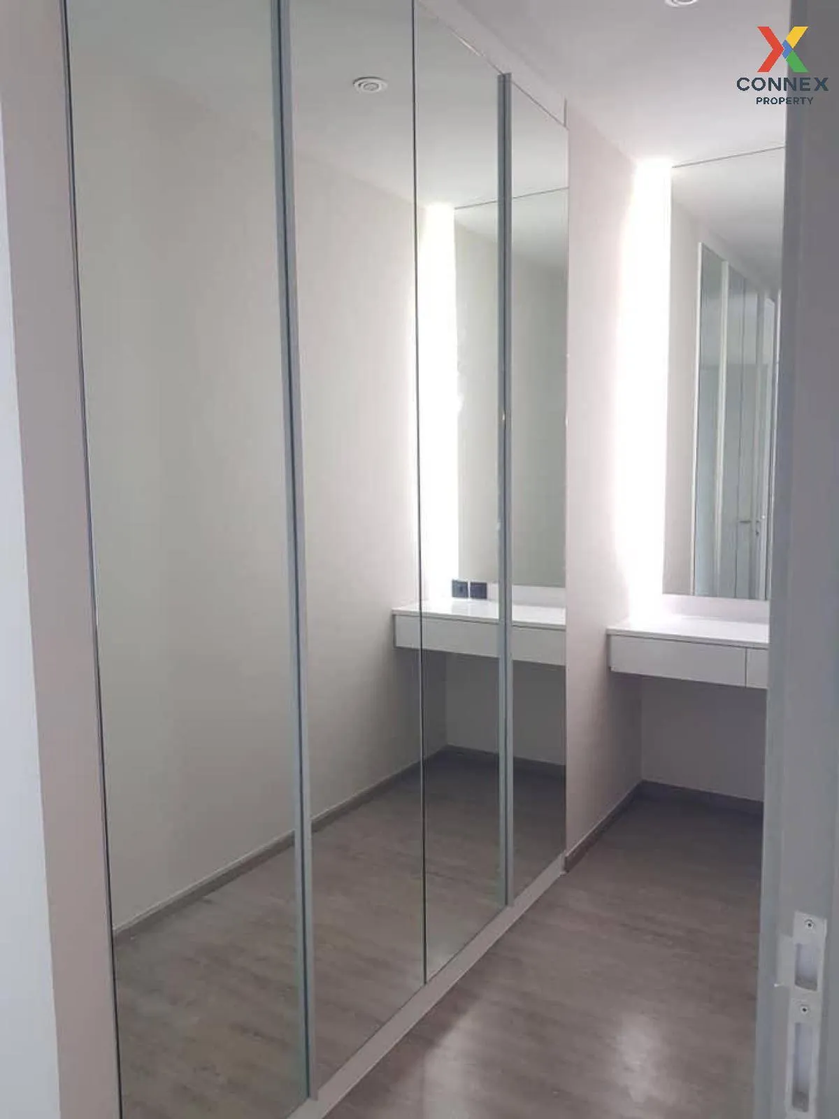 FOR RENT condo , RHYTHM Ekkamai , BTS-Ekkamai , Khlong Tan Nuea ,