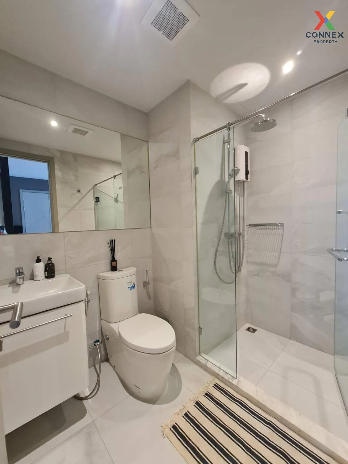FOR SALE condo , RHYTHM Ekkamai , BTS-Ekkamai , Khlong Tan Nuea ,