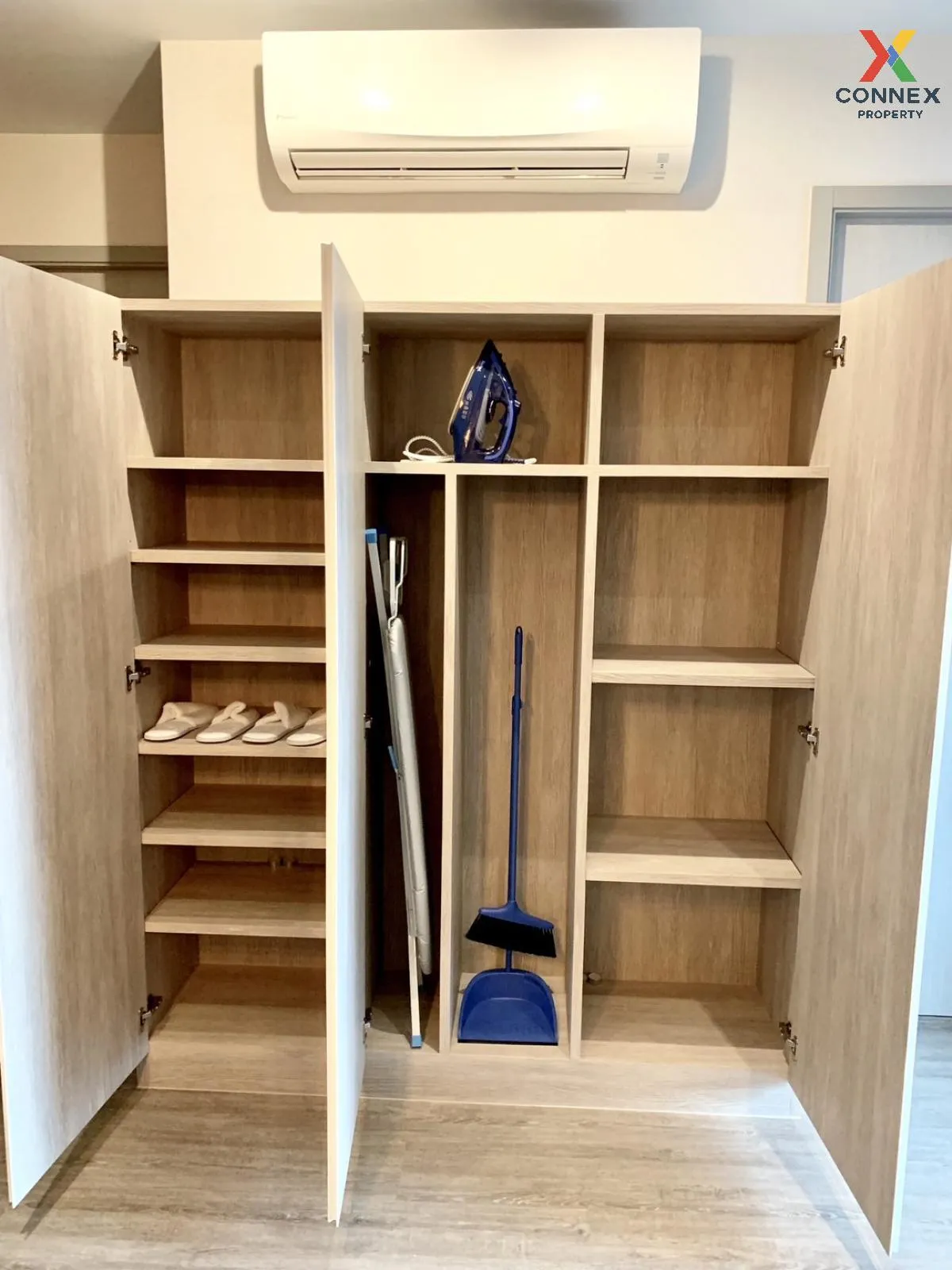 FOR RENT condo , RHYTHM Ekkamai , BTS-Ekkamai , Khlong Tan Nuea ,